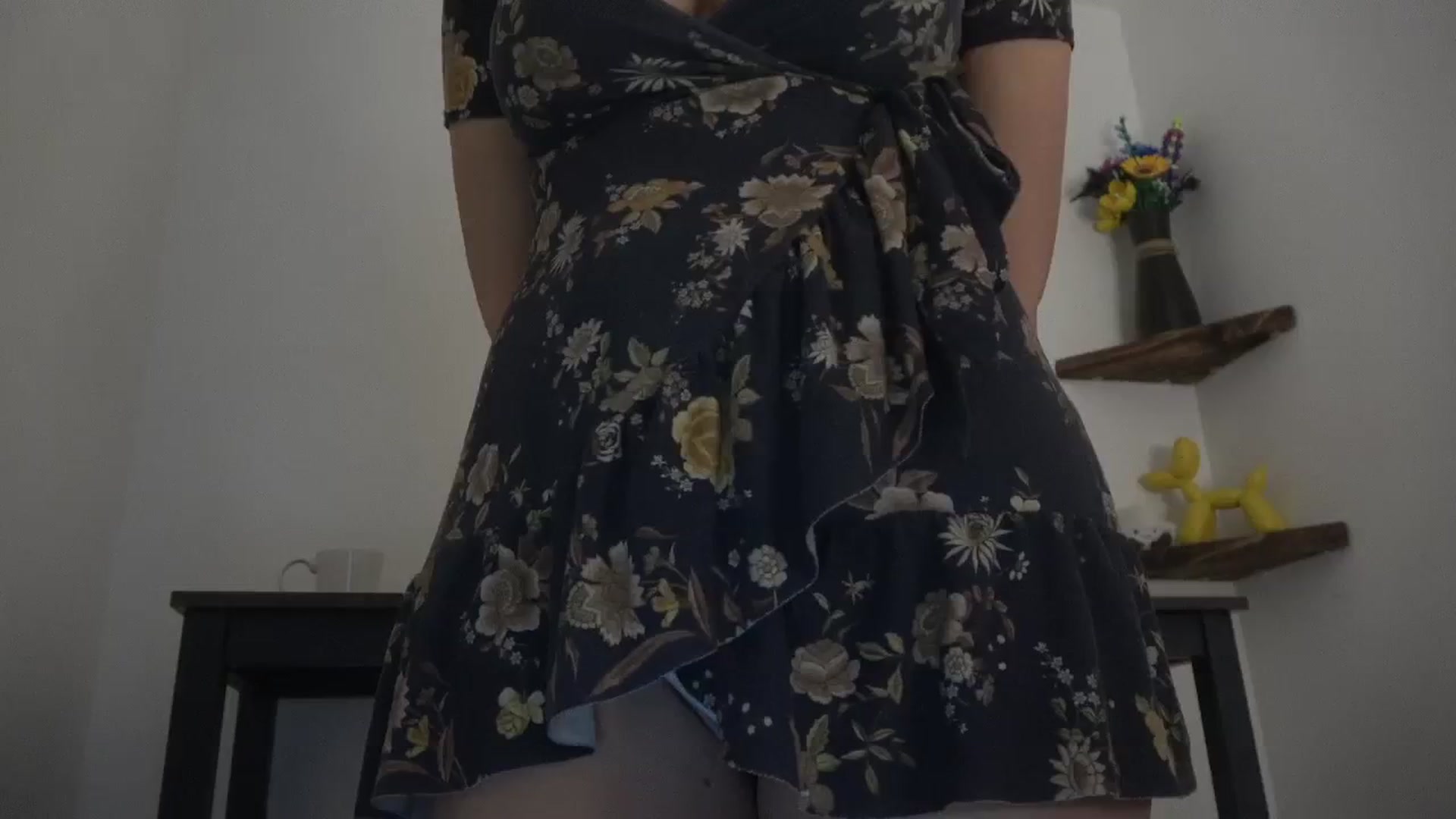 Gallery image thumbnail from English_rose_'s myfreecams stream on, 05/01/2025, 12:54 image 20 of 20