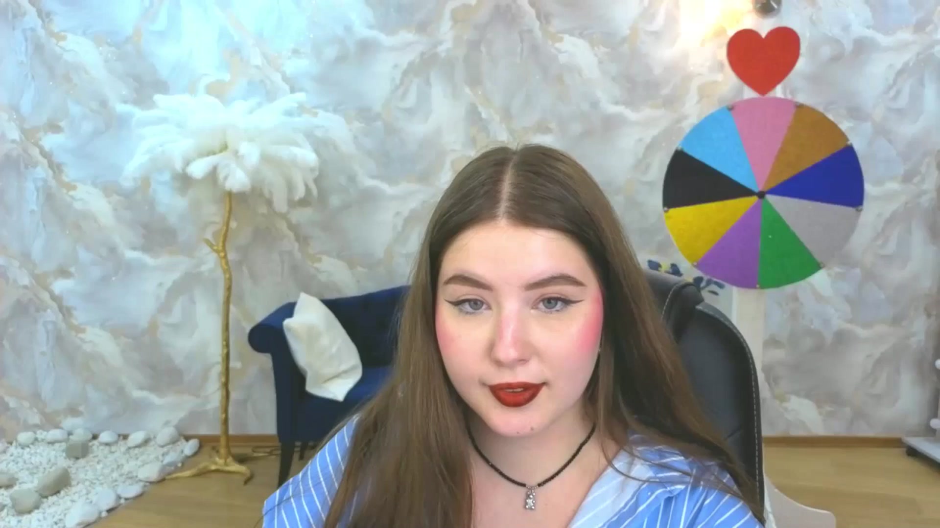 Gallery image thumbnail from EnigmaVeil's myfreecams stream on, 10/04/2025, 10:36 image 1 of 20