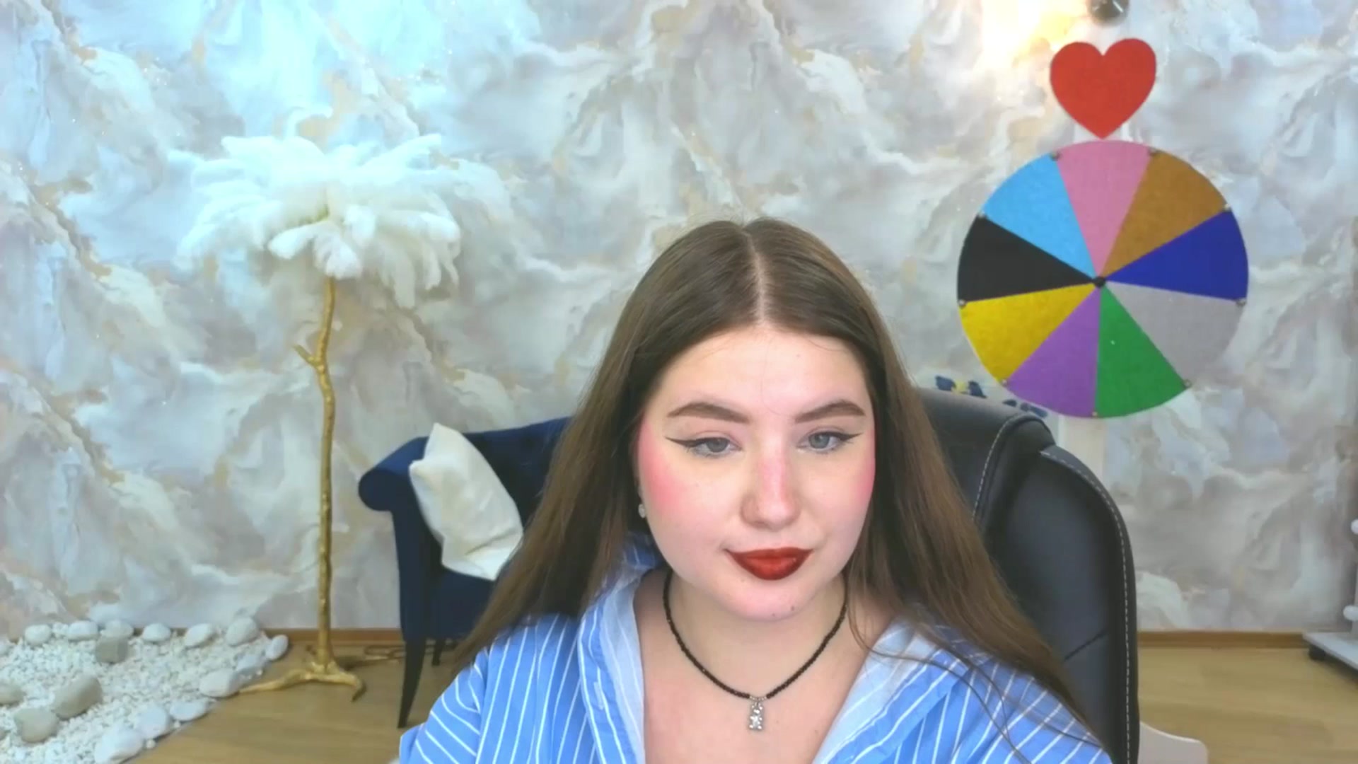 Gallery image thumbnail from EnigmaVeil's myfreecams stream on, 10/04/2025, 10:36 image 7 of 20