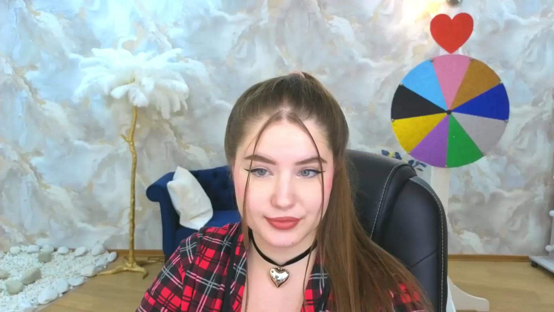 Gallery image thumbnail from EnigmaVeil's myfreecams stream on, 10/05/2025, 08:53 image 15 of 20