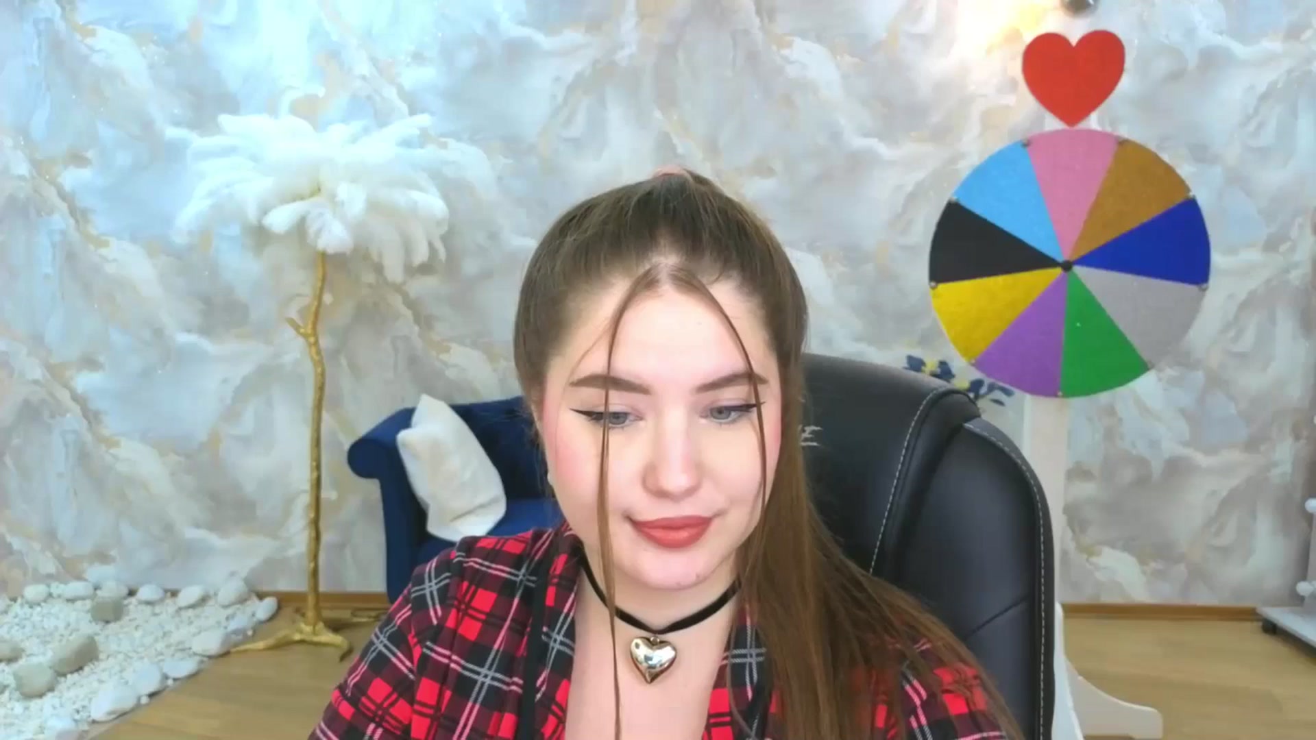 Gallery image thumbnail from EnigmaVeil's myfreecams stream on, 10/05/2025, 08:53 image 18 of 20