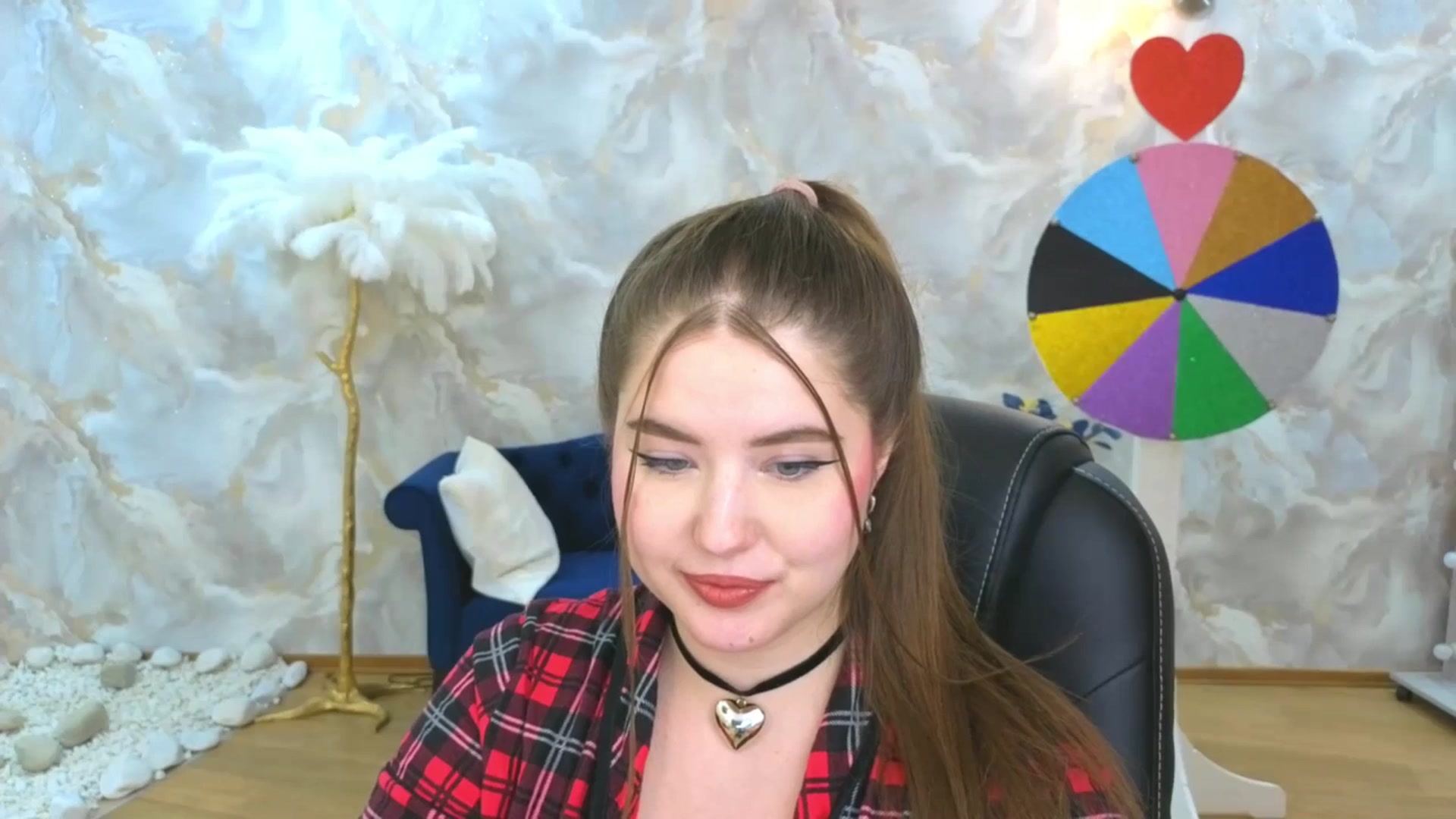 Gallery image thumbnail from EnigmaVeil's myfreecams stream on, 10/05/2025, 08:53 image 14 of 20