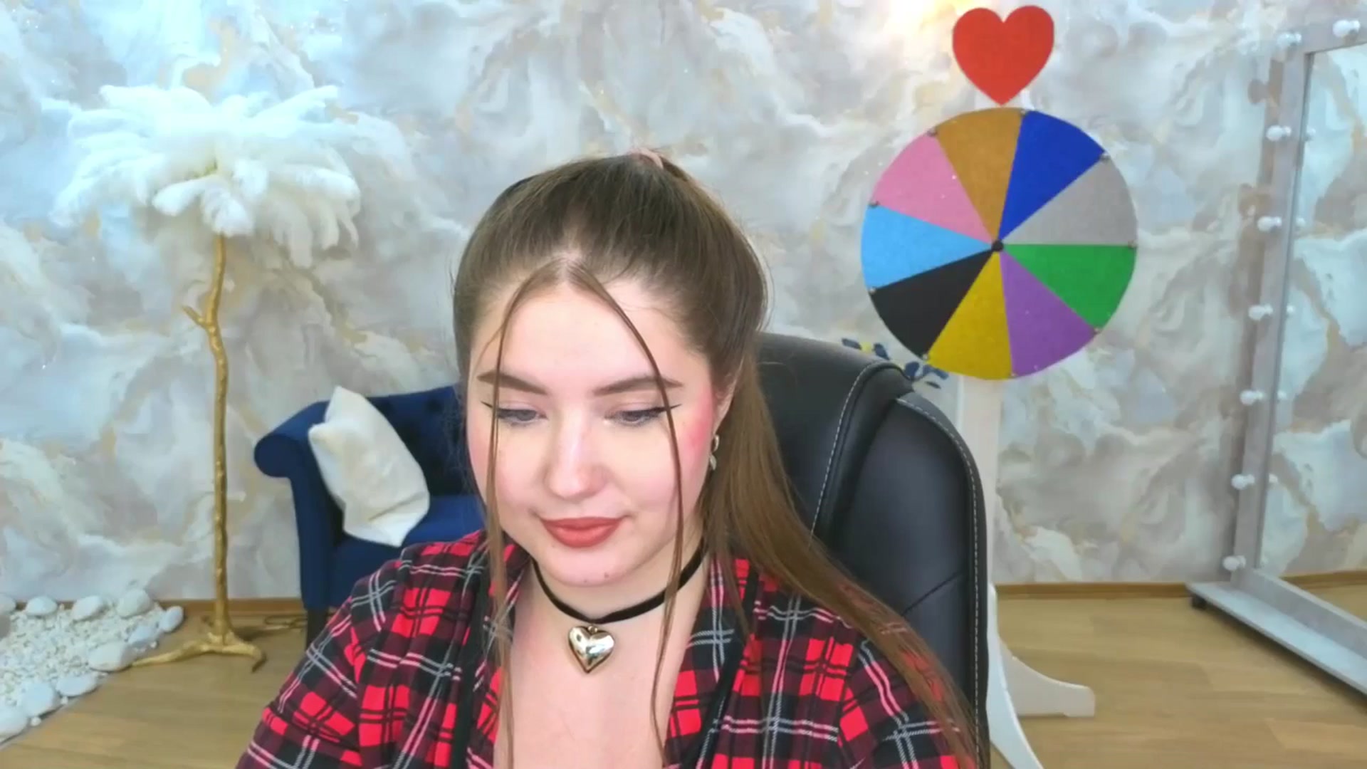 Gallery image thumbnail from EnigmaVeil's myfreecams stream on, 10/05/2025, 09:46 image 18 of 20