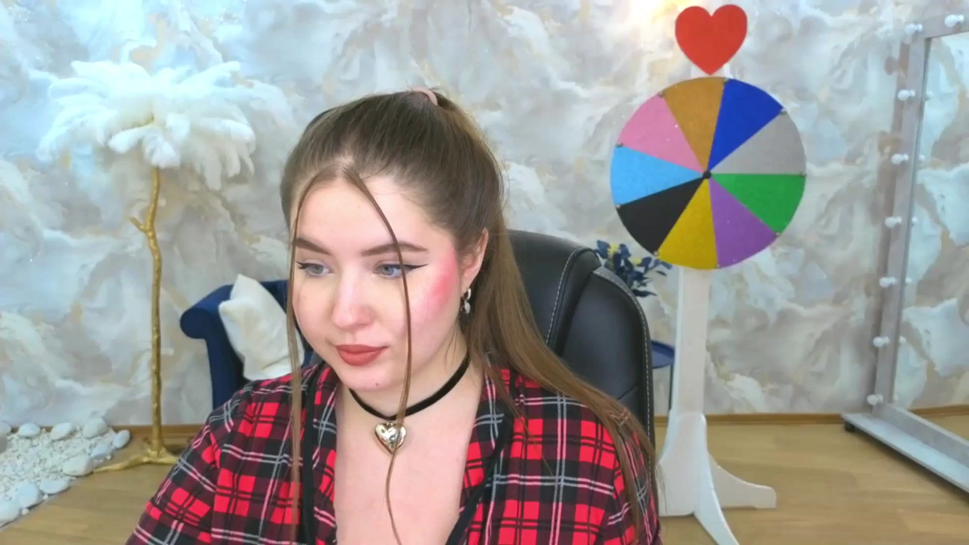 Gallery image thumbnail from EnigmaVeil's myfreecams stream on, 10/05/2025, 09:46 image 13 of 20