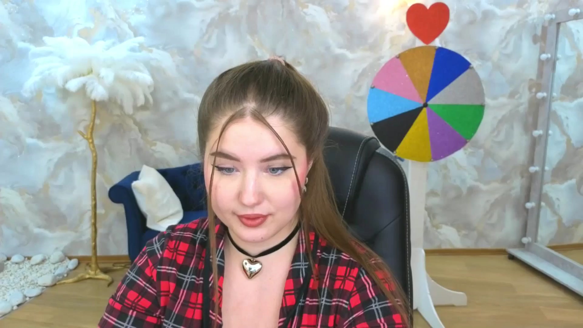 Gallery image thumbnail from EnigmaVeil's myfreecams stream on, 10/05/2025, 09:46 image 12 of 20