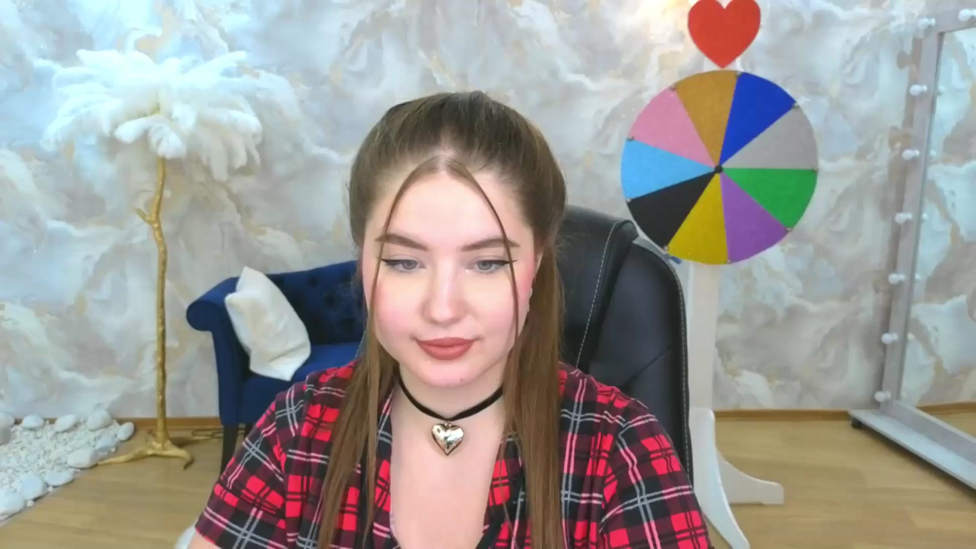 Gallery image thumbnail from EnigmaVeil's myfreecams stream on, 10/05/2025, 11:24 image 4 of 20