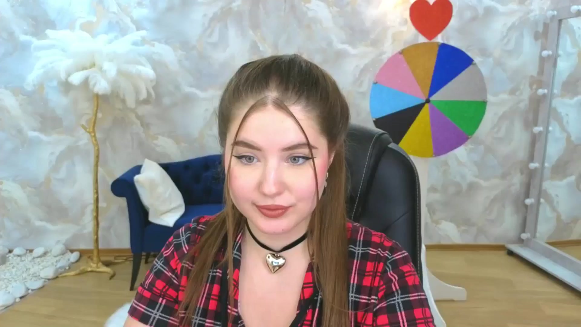 Gallery image thumbnail from EnigmaVeil's myfreecams stream on, 10/05/2025, 11:24 image 6 of 20