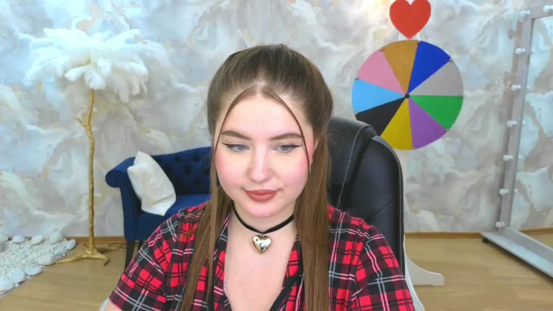 Gallery image thumbnail from EnigmaVeil's myfreecams stream on, 10/05/2025, 11:24 image 3 of 20
