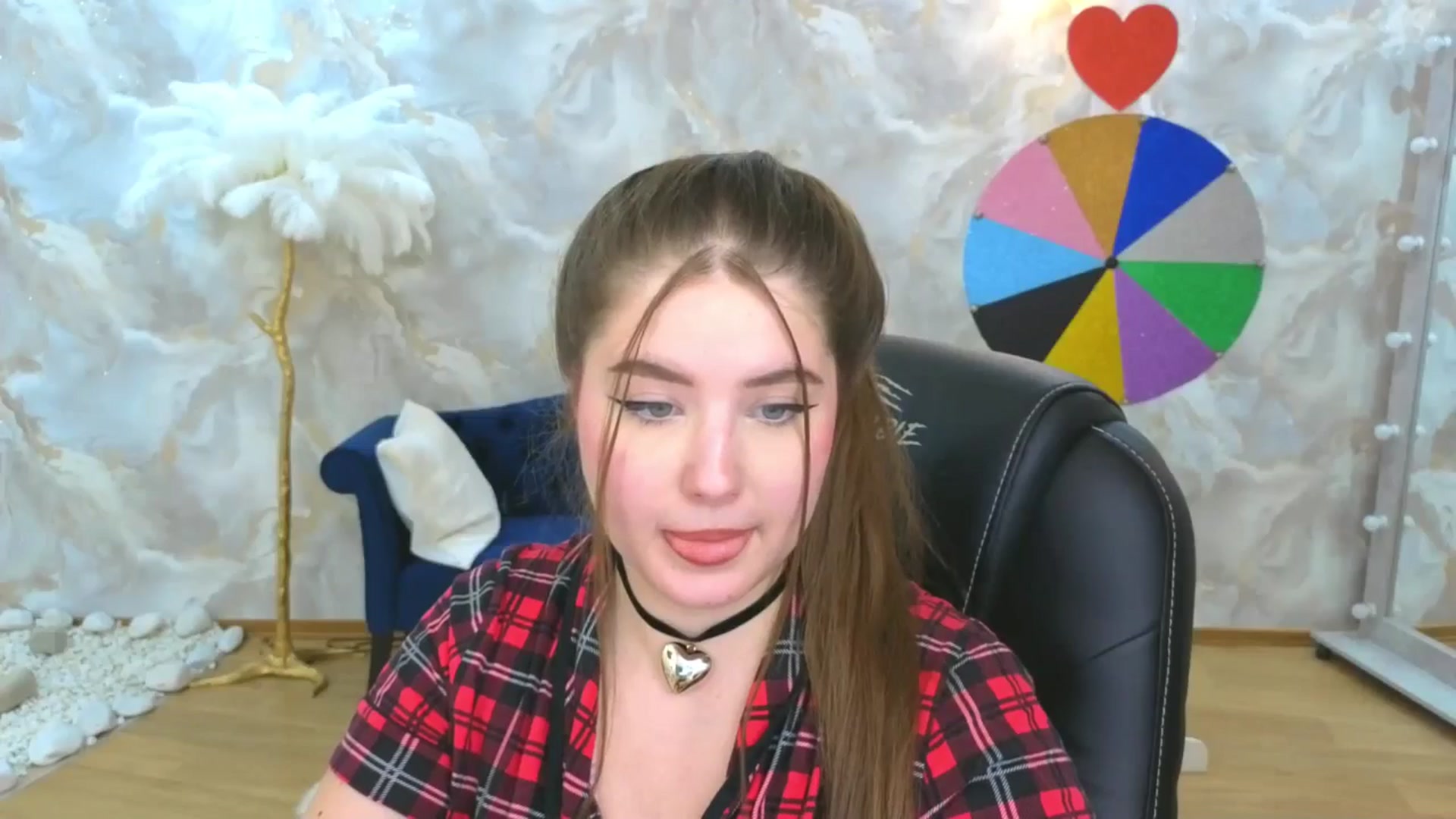 Gallery image thumbnail from EnigmaVeil's myfreecams stream on, 10/05/2025, 11:24 image 13 of 20