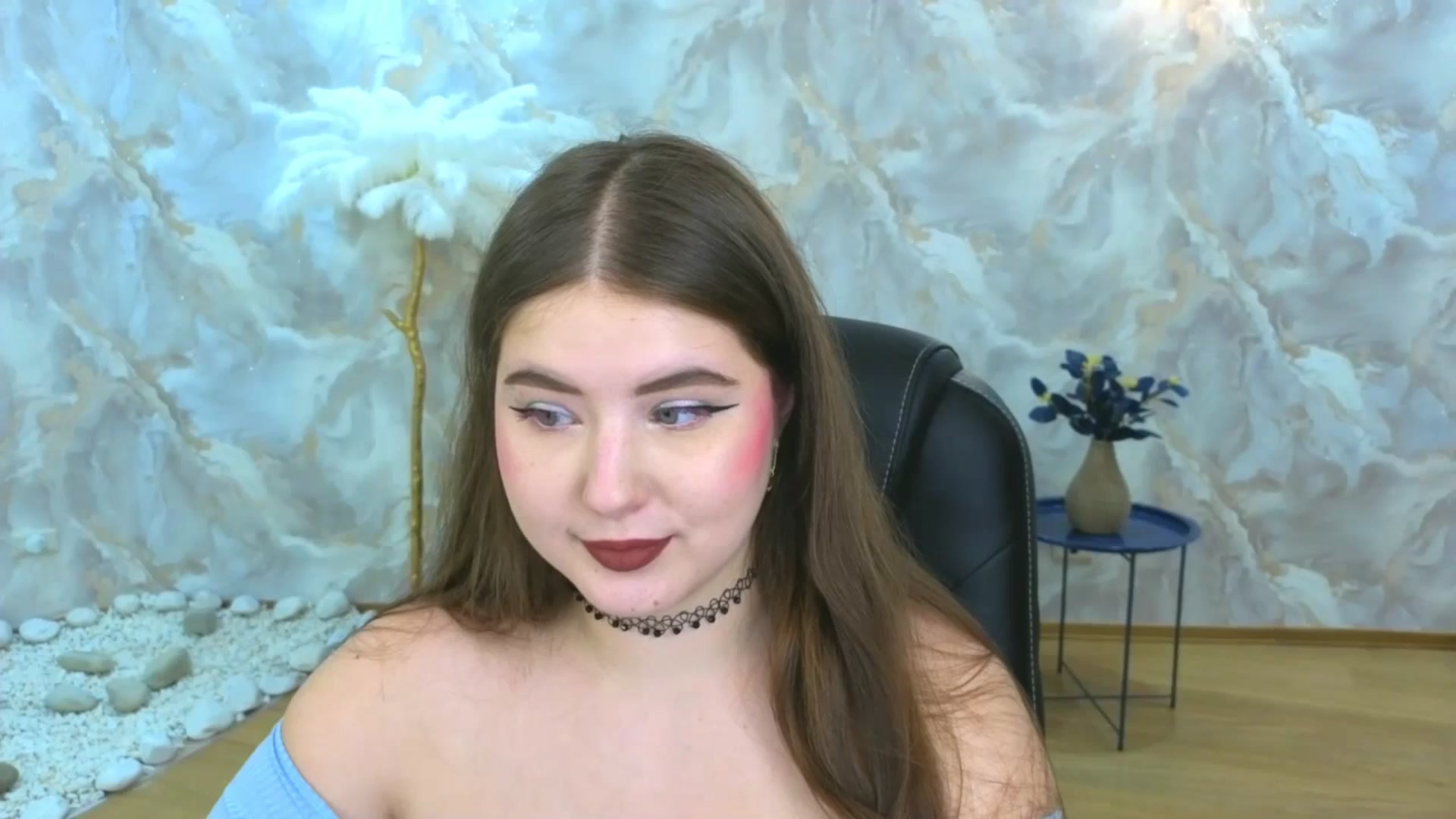 Gallery image thumbnail from EnigmaVeil's myfreecams stream on, 10/14/2025, 07:27 image 5 of 20