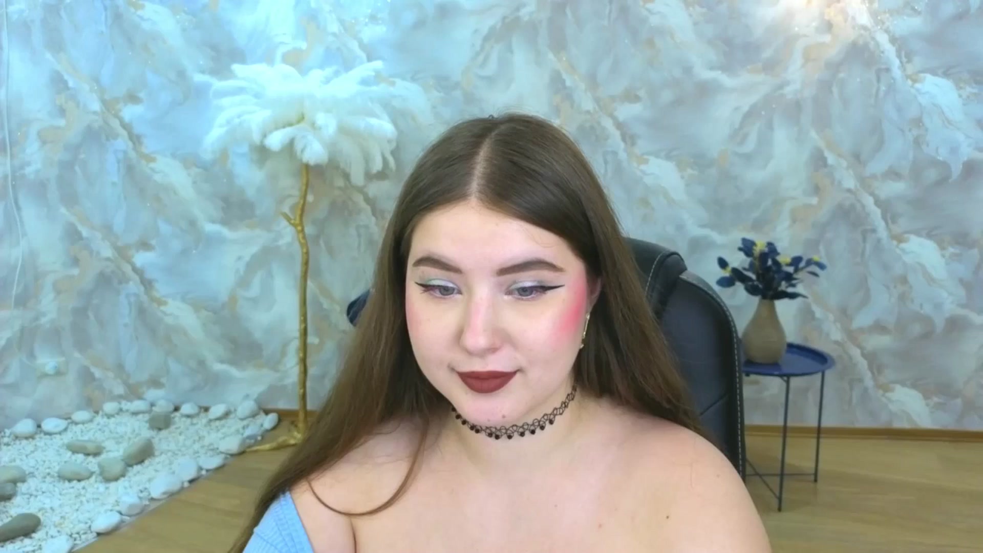 Gallery image thumbnail from EnigmaVeil's myfreecams stream on, 10/14/2025, 07:47 image 17 of 20