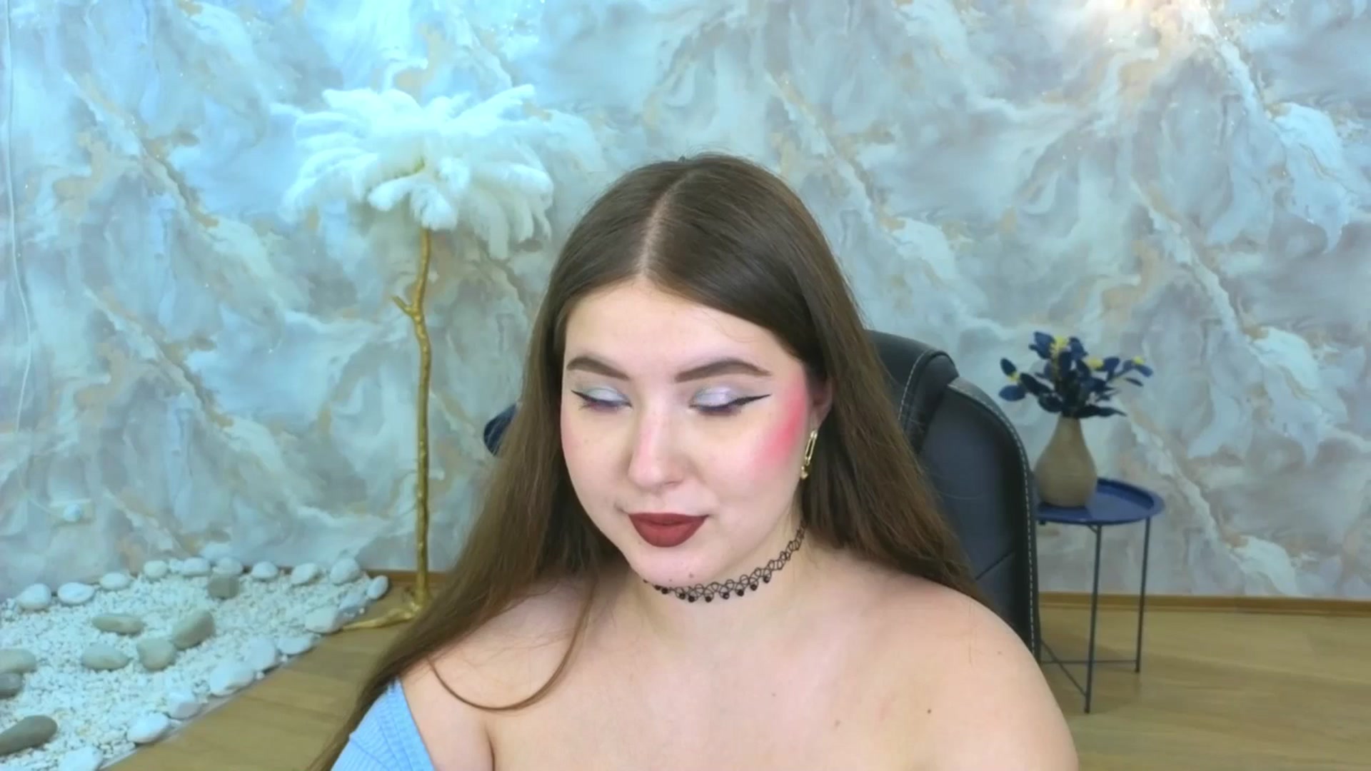 Gallery image thumbnail from EnigmaVeil's myfreecams stream on, 10/14/2025, 07:47 image 15 of 20
