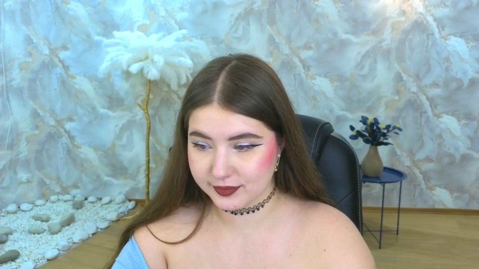 Gallery image thumbnail from EnigmaVeil's myfreecams stream on, 10/14/2025, 07:47 image 12 of 20