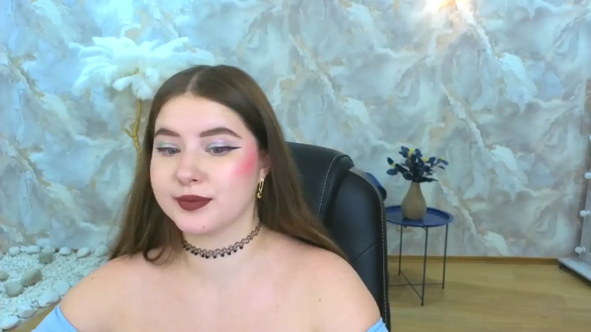 Gallery image thumbnail from EnigmaVeil's myfreecams stream on, 10/14/2025, 08:30 image 18 of 20