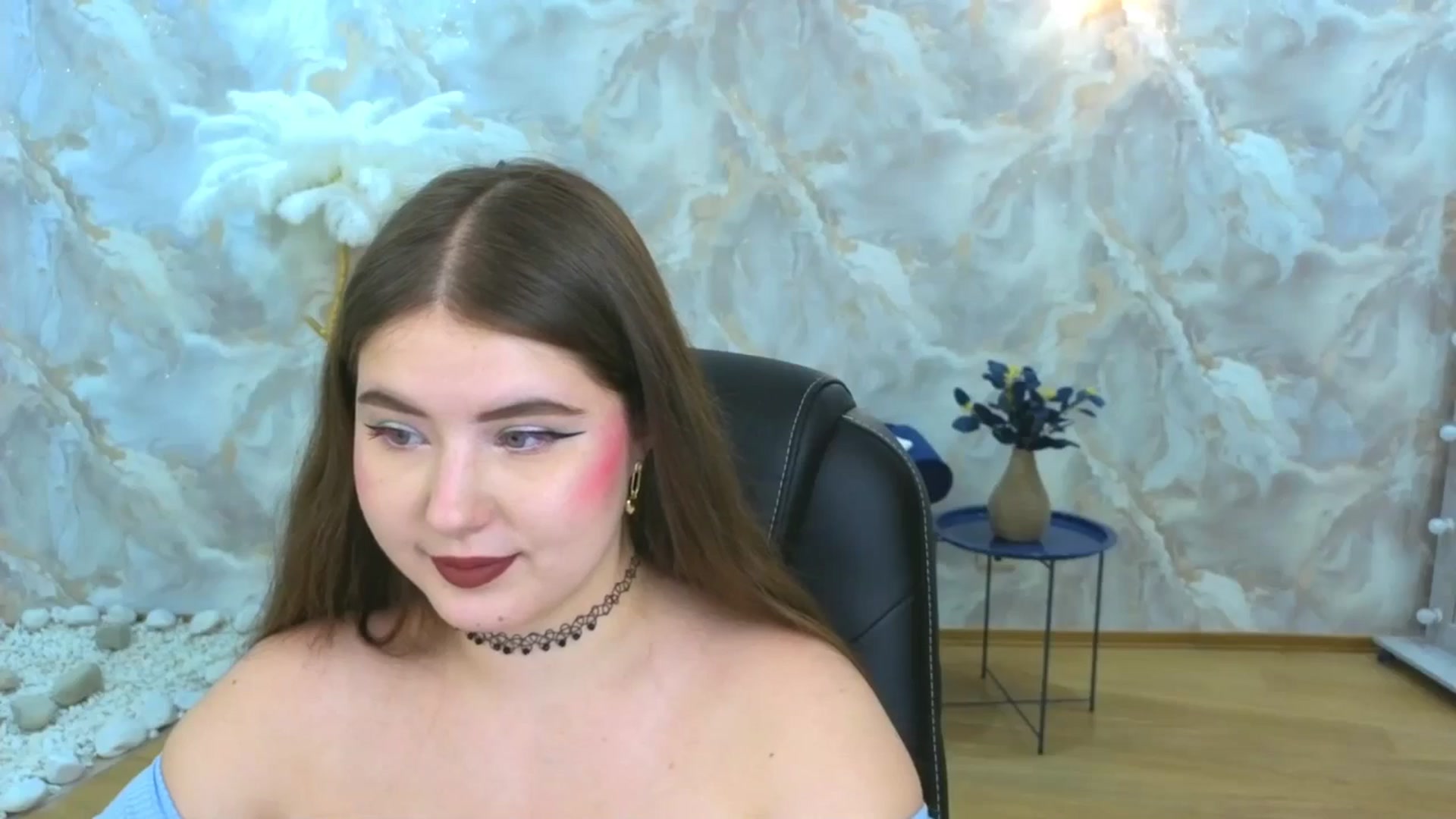 Gallery image thumbnail from EnigmaVeil's myfreecams stream on, 10/14/2025, 08:30 image 19 of 20