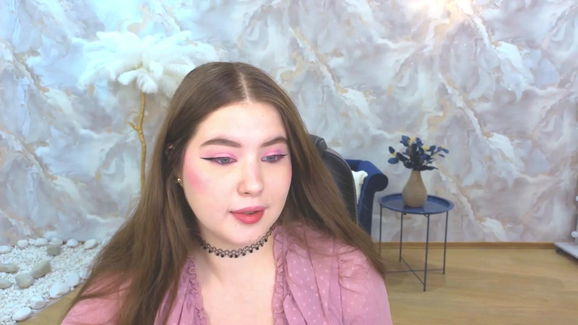Gallery image thumbnail from EnigmaVeil's myfreecams stream on, 10/16/2025, 19:47 image 2 of 20