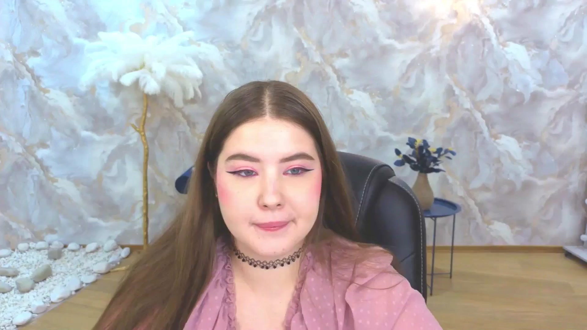 Gallery image thumbnail from EnigmaVeil's myfreecams stream on, 10/16/2025, 19:47 image 13 of 20