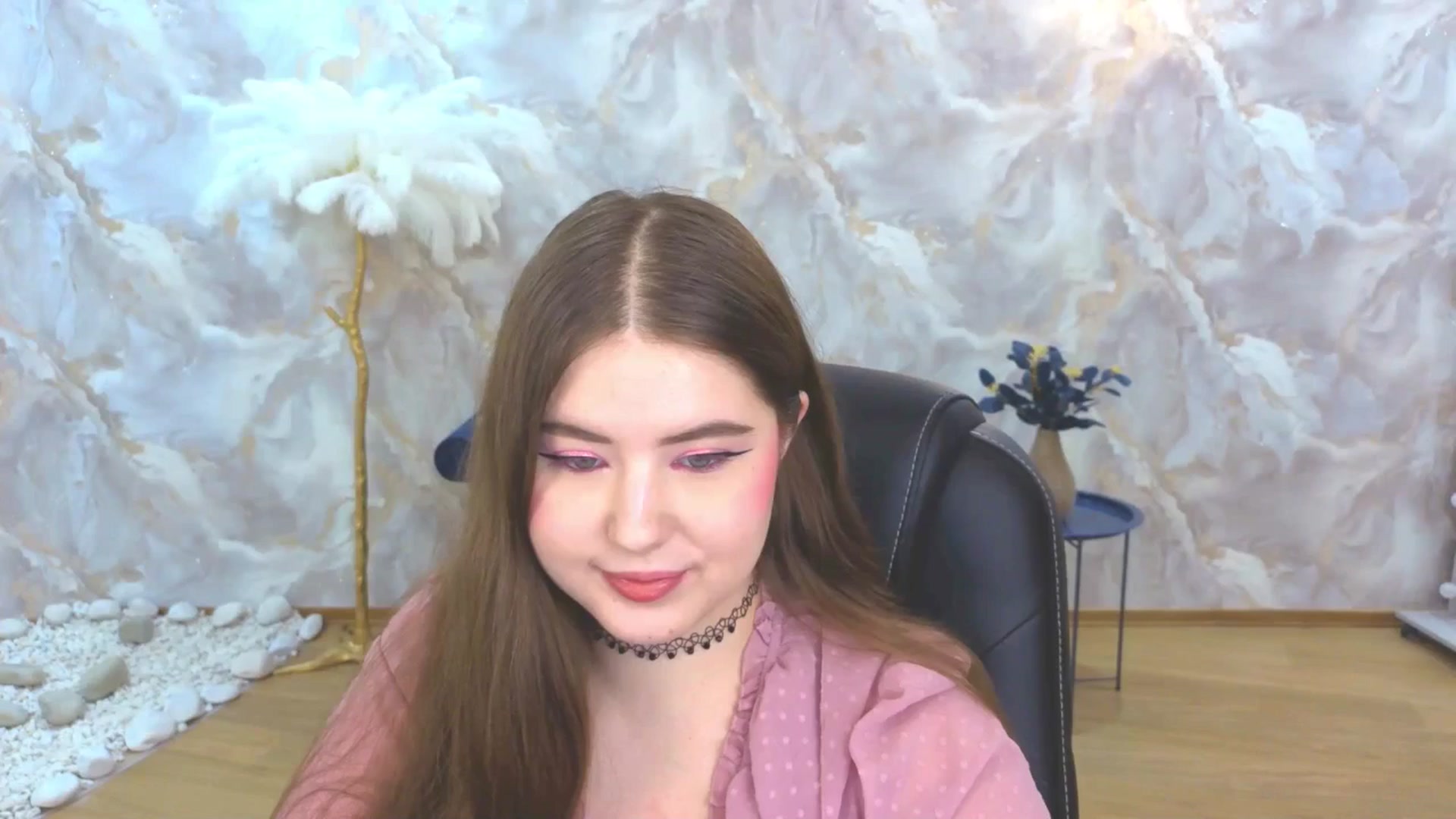 Gallery image thumbnail from EnigmaVeil's myfreecams stream on, 10/16/2025, 19:47 image 20 of 20