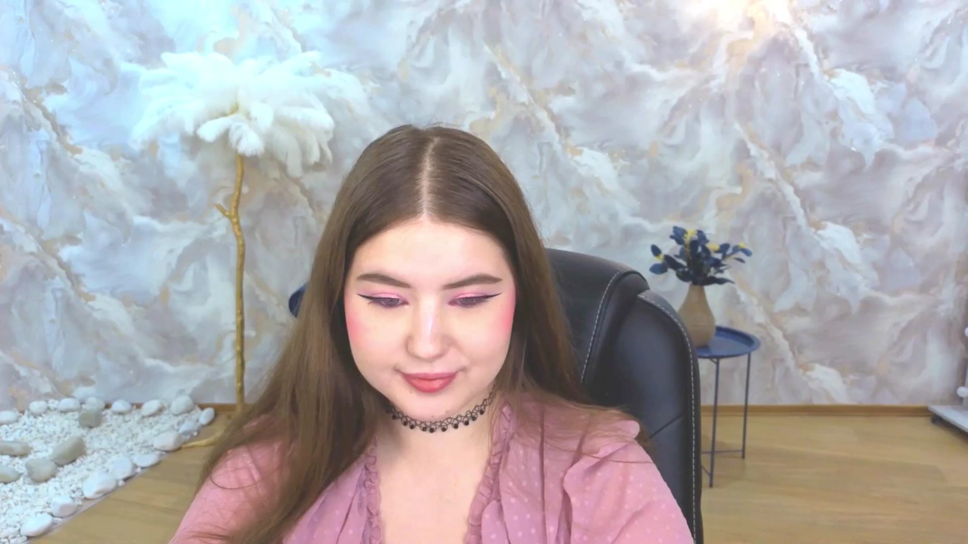 Gallery image thumbnail from EnigmaVeil's myfreecams stream on, 10/16/2025, 19:47 image 7 of 20
