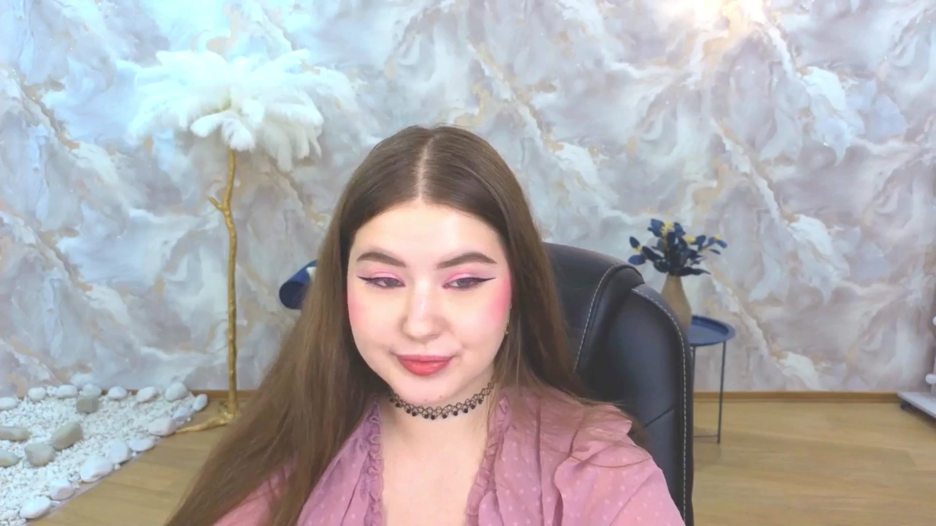 Gallery image thumbnail from EnigmaVeil's myfreecams stream on, 10/16/2025, 19:47 image 11 of 20