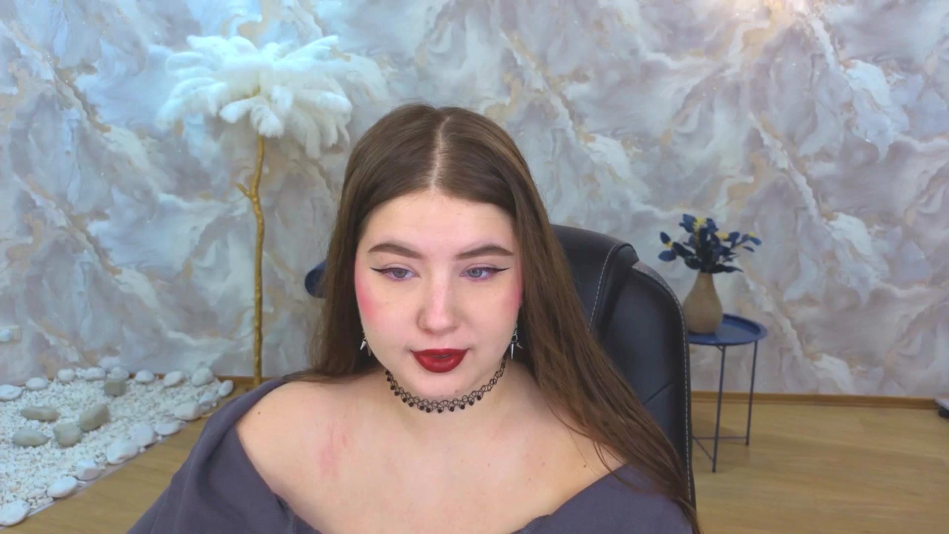 Gallery image thumbnail from EnigmaVeil's myfreecams stream on, 10/17/2025, 19:02 image 4 of 20
