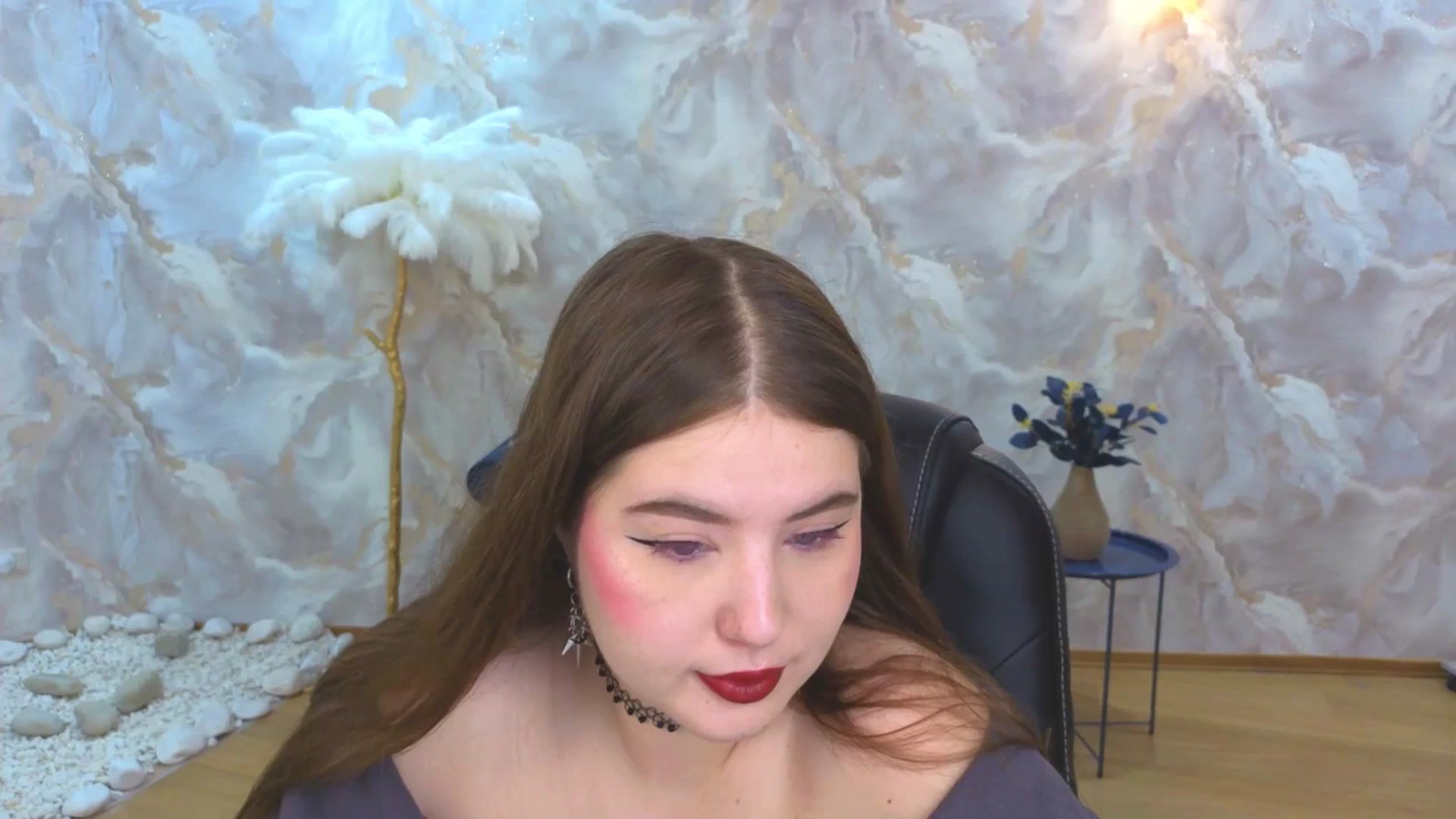 Gallery image thumbnail from EnigmaVeil's myfreecams stream on, 10/17/2025, 19:02 image 12 of 20