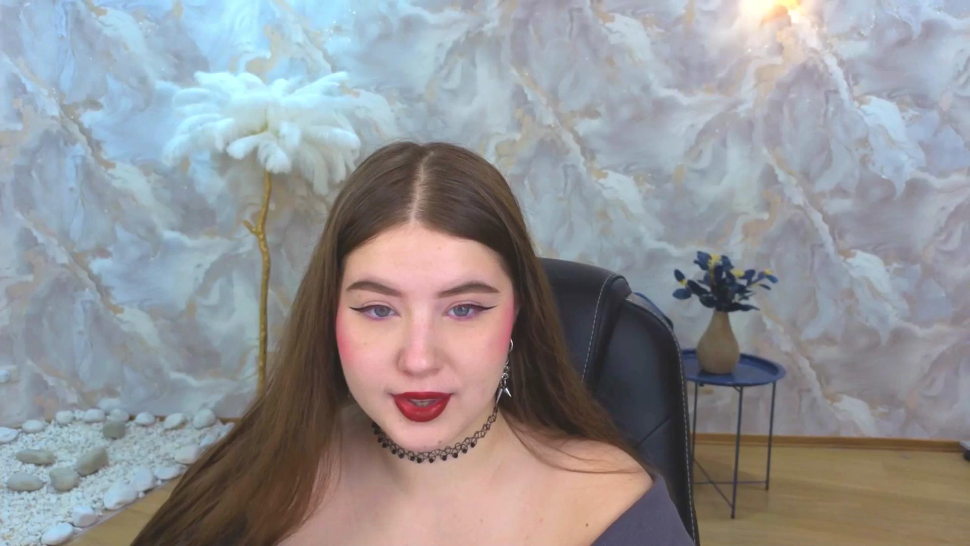 Gallery image thumbnail from EnigmaVeil's myfreecams stream on, 10/17/2025, 19:02 image 9 of 20