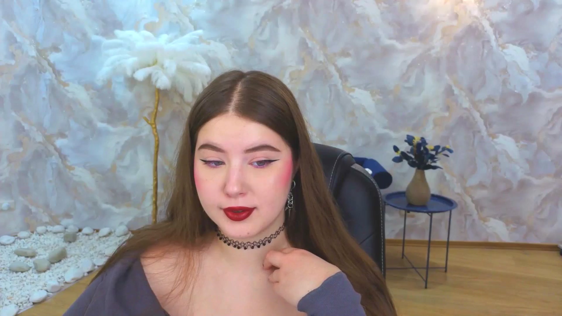 Gallery image thumbnail from EnigmaVeil's myfreecams stream on, 10/17/2025, 19:02 image 19 of 20