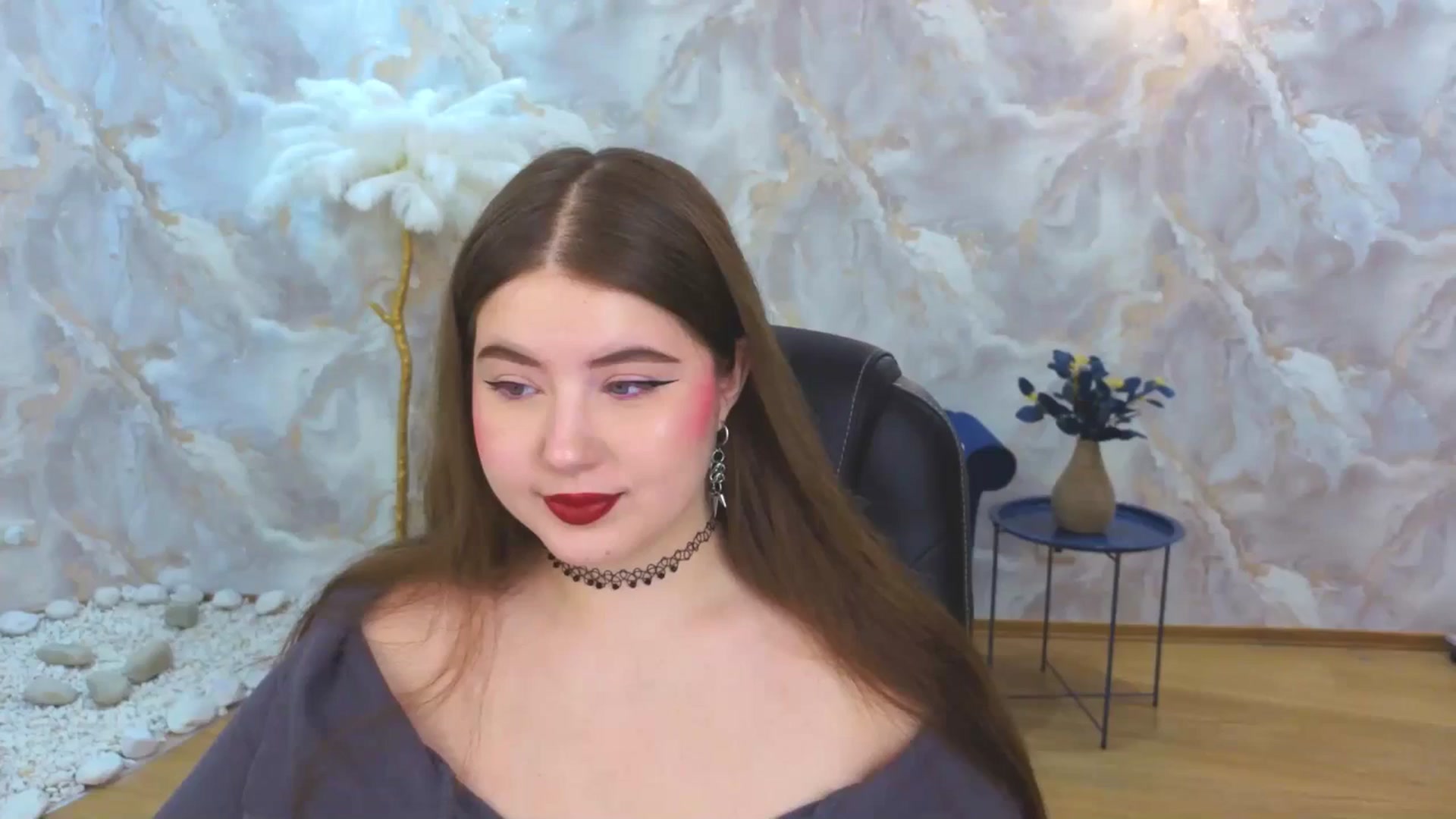 Gallery image thumbnail from EnigmaVeil's myfreecams stream on, 10/17/2025, 19:02 image 18 of 20