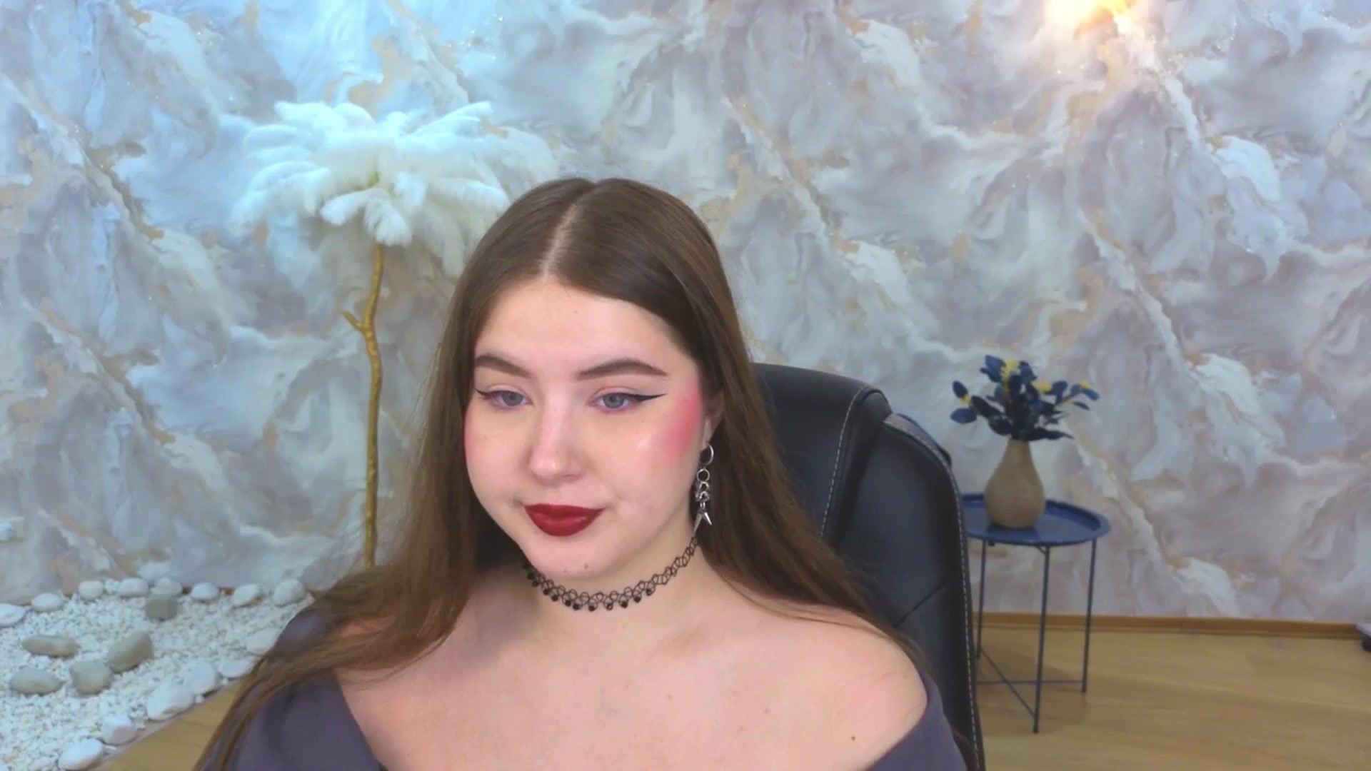 Gallery image thumbnail from EnigmaVeil's myfreecams stream on, 10/17/2025, 19:02 image 8 of 20