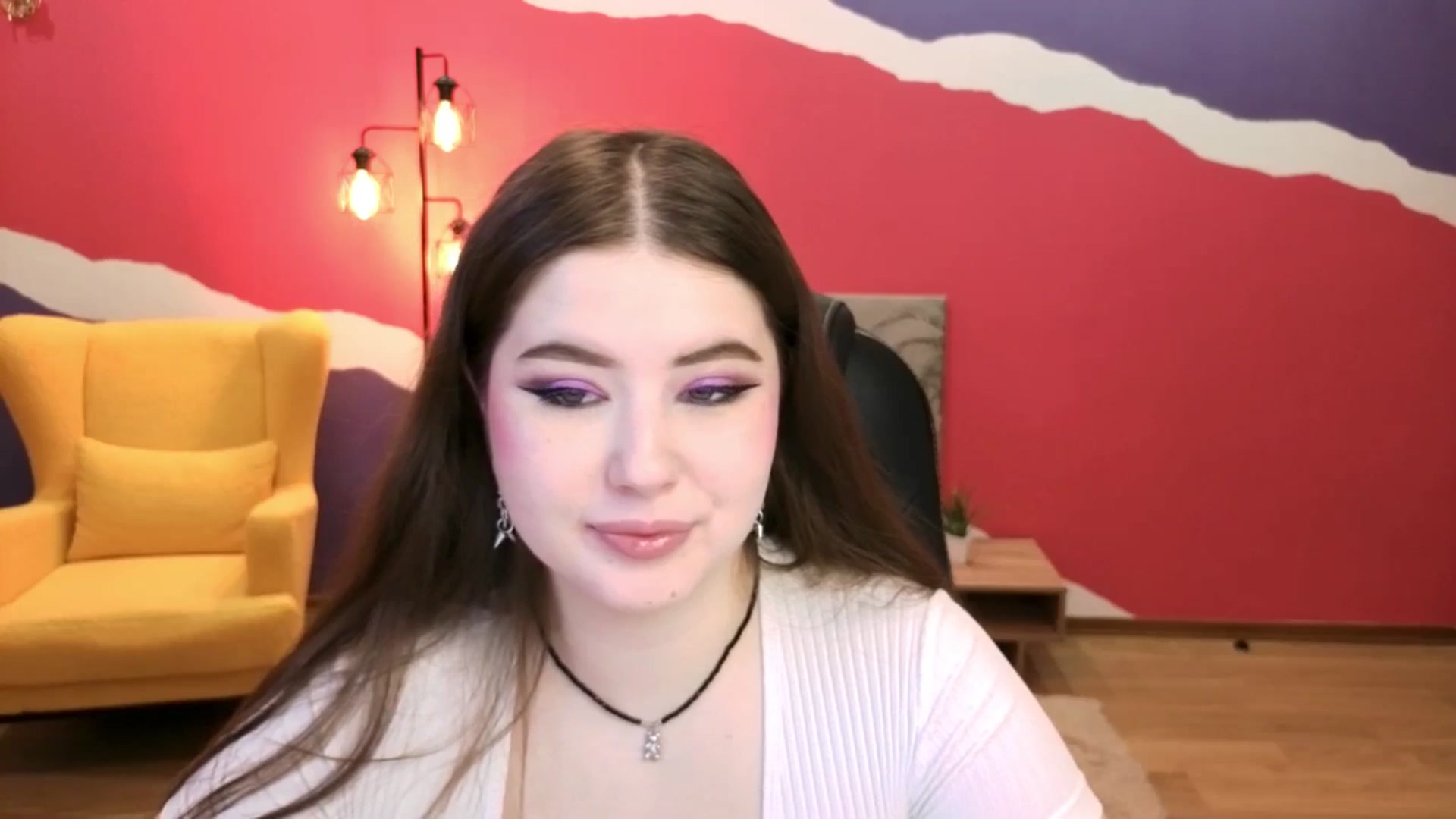 Gallery image thumbnail from EnigmaVeil's myfreecams stream on, 10/18/2025, 19:33 image 17 of 20