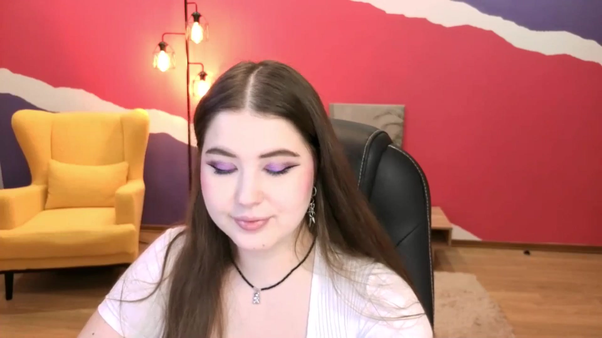 Gallery image thumbnail from EnigmaVeil's myfreecams stream on, 10/19/2025, 02:12 image 20 of 20