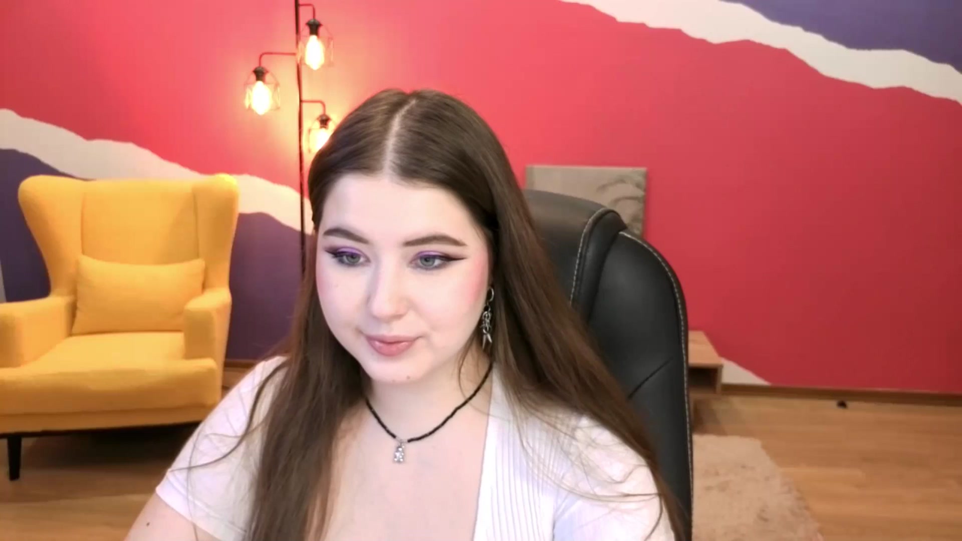 Gallery image thumbnail from EnigmaVeil's myfreecams stream on, 10/19/2025, 02:12 image 19 of 20