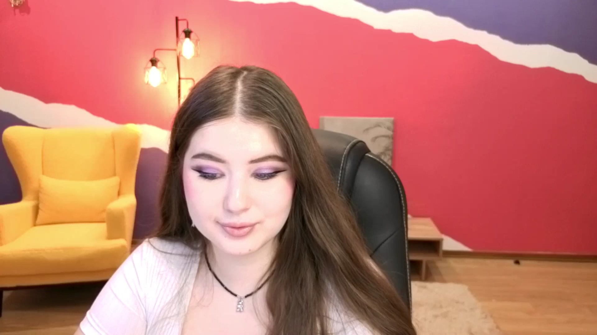 Gallery image thumbnail from EnigmaVeil's myfreecams stream on, 10/19/2025, 02:12 image 10 of 20