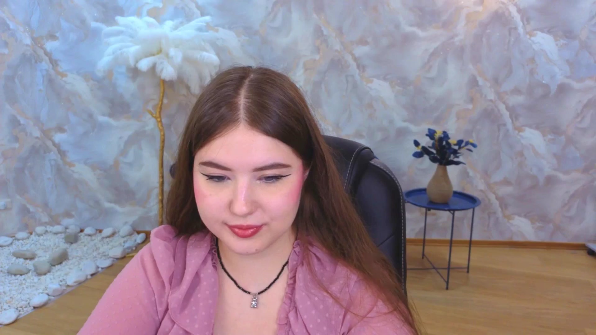 Gallery image thumbnail from EnigmaVeil's myfreecams stream on, 10/23/2025, 21:47 image 7 of 20
