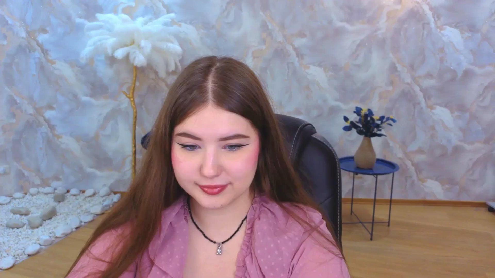 Gallery image thumbnail from EnigmaVeil's myfreecams stream on, 10/23/2025, 21:47 image 9 of 20