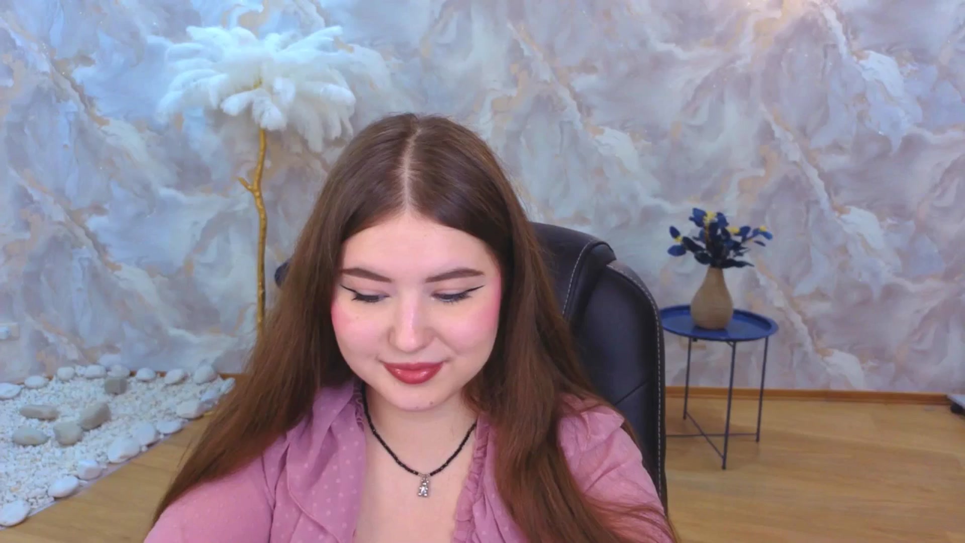 Gallery image thumbnail from EnigmaVeil's myfreecams stream on, 10/23/2025, 21:47 image 15 of 20