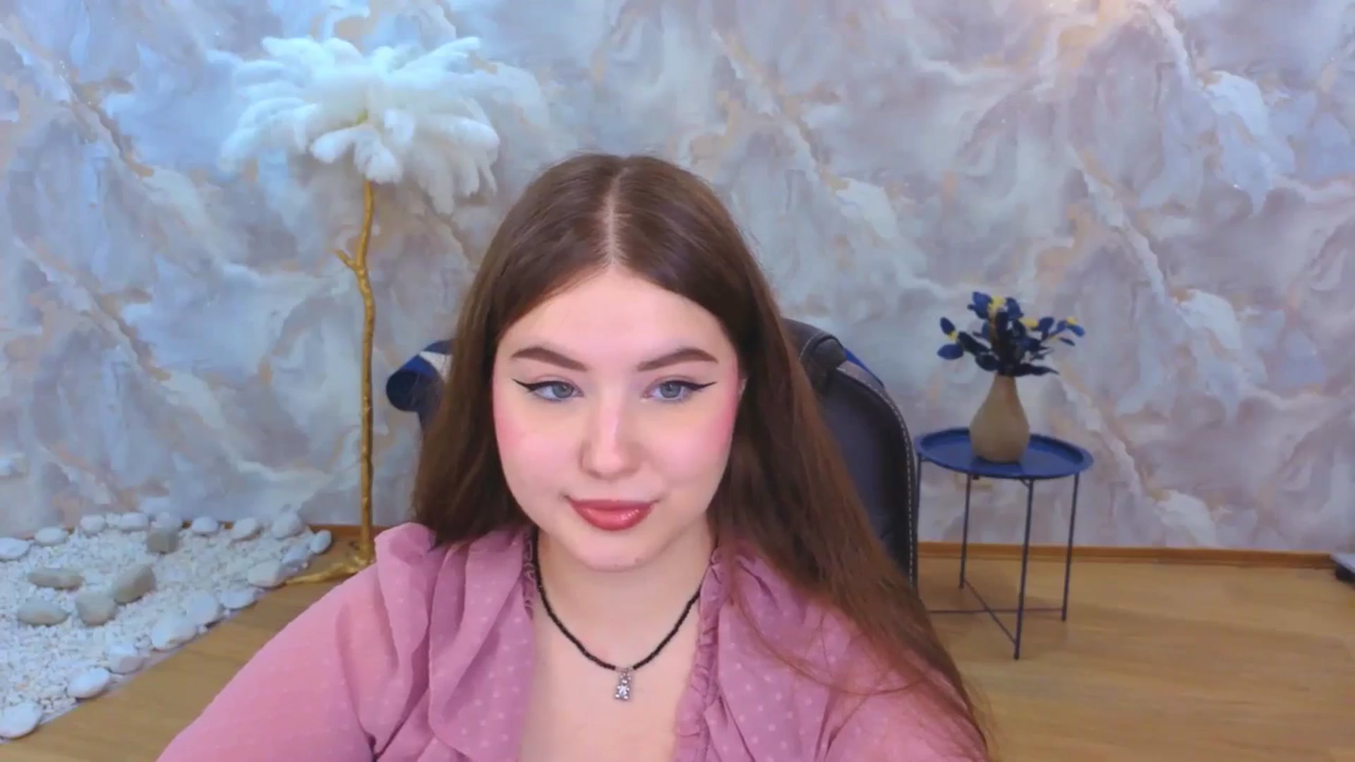 Gallery image thumbnail from EnigmaVeil's myfreecams stream on, 10/23/2025, 21:47 image 6 of 20