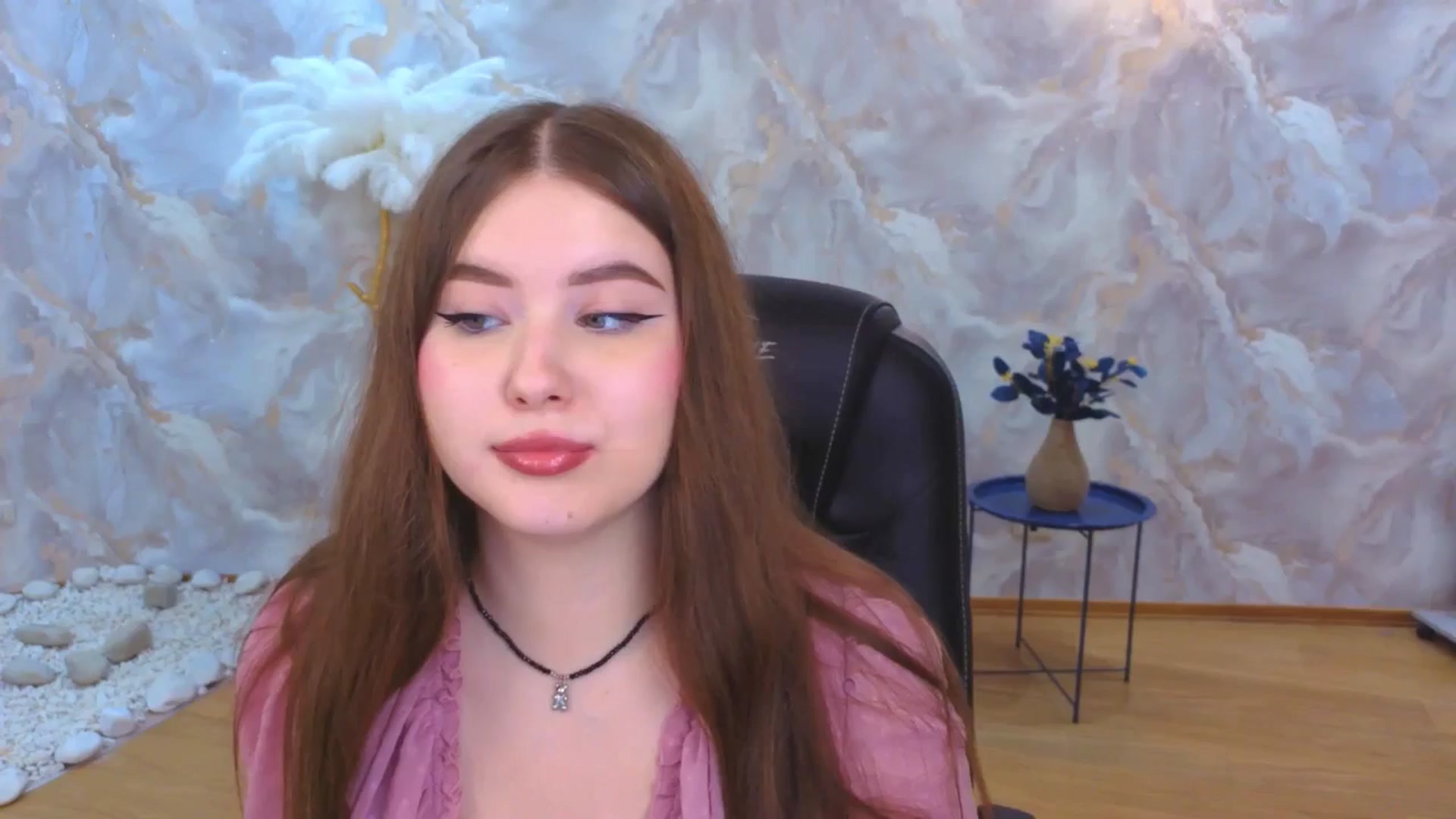 Gallery image thumbnail from EnigmaVeil's myfreecams stream on, 10/23/2025, 23:05 image 19 of 20