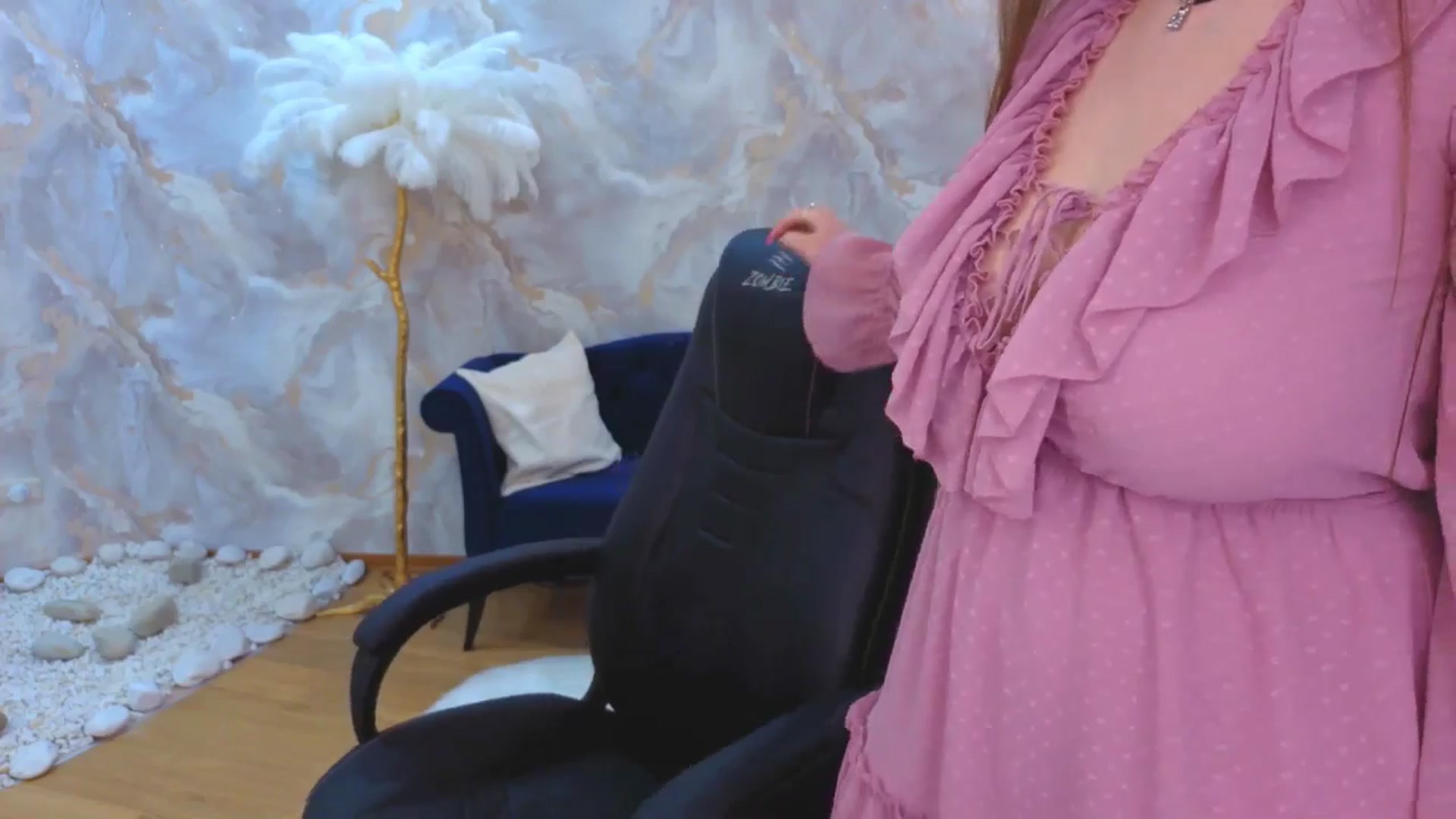 Gallery image thumbnail from EnigmaVeil's myfreecams stream on, 10/23/2025, 23:05 image 12 of 20