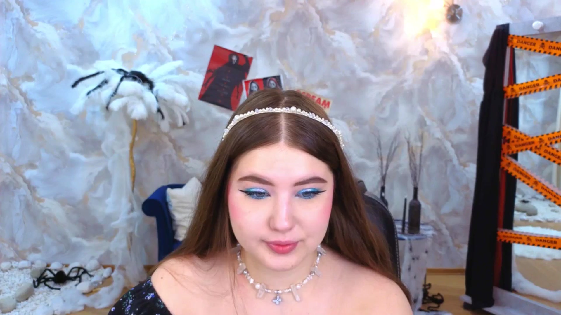 Gallery image thumbnail from EnigmaVeil's myfreecams stream on, 10/24/2025, 19:33 image 2 of 20