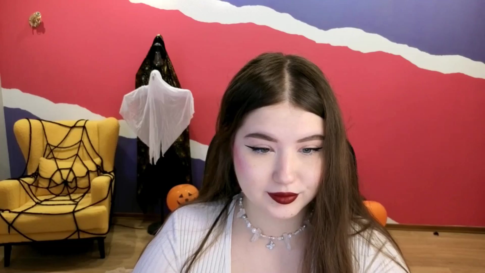 Gallery image thumbnail from EnigmaVeil's myfreecams stream on, 10/25/2025, 18:39 image 19 of 20
