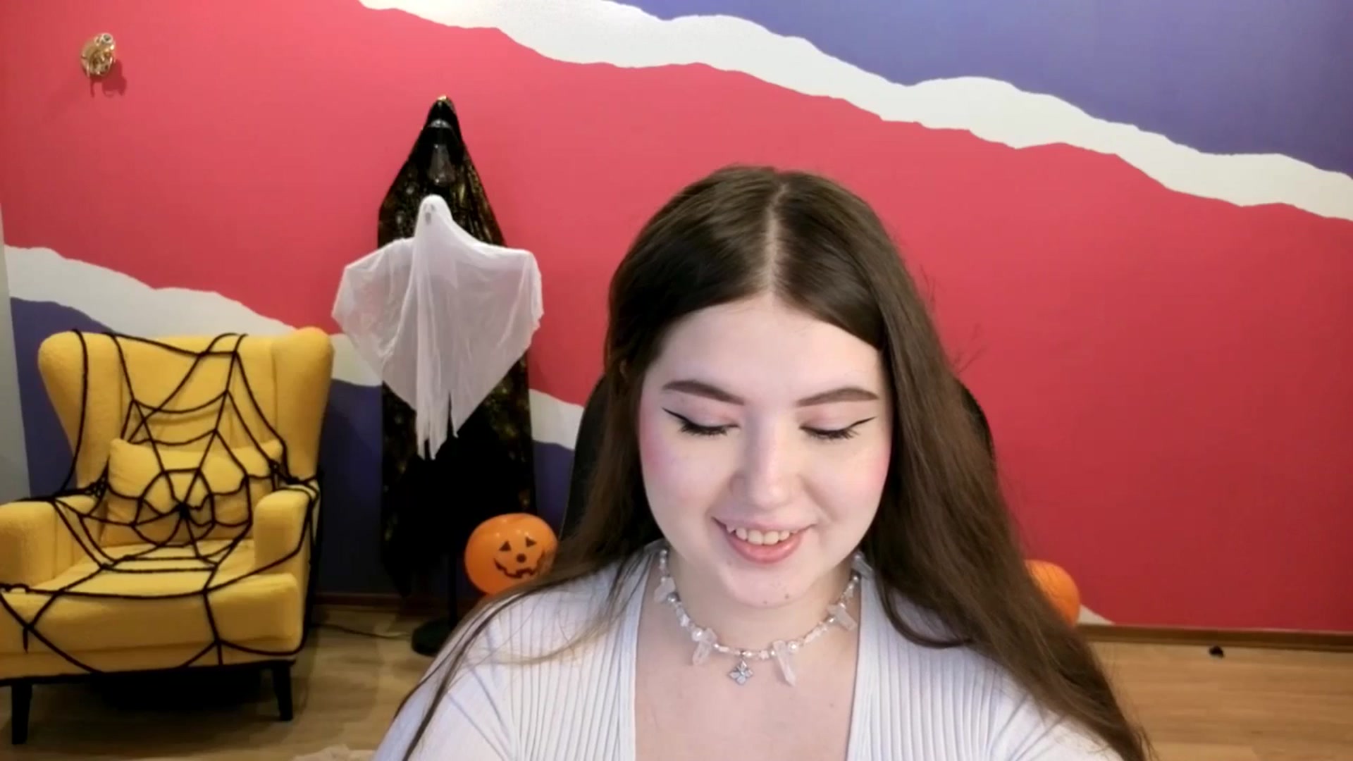Gallery image thumbnail from EnigmaVeil's myfreecams stream on, 10/25/2025, 18:39 image 15 of 20