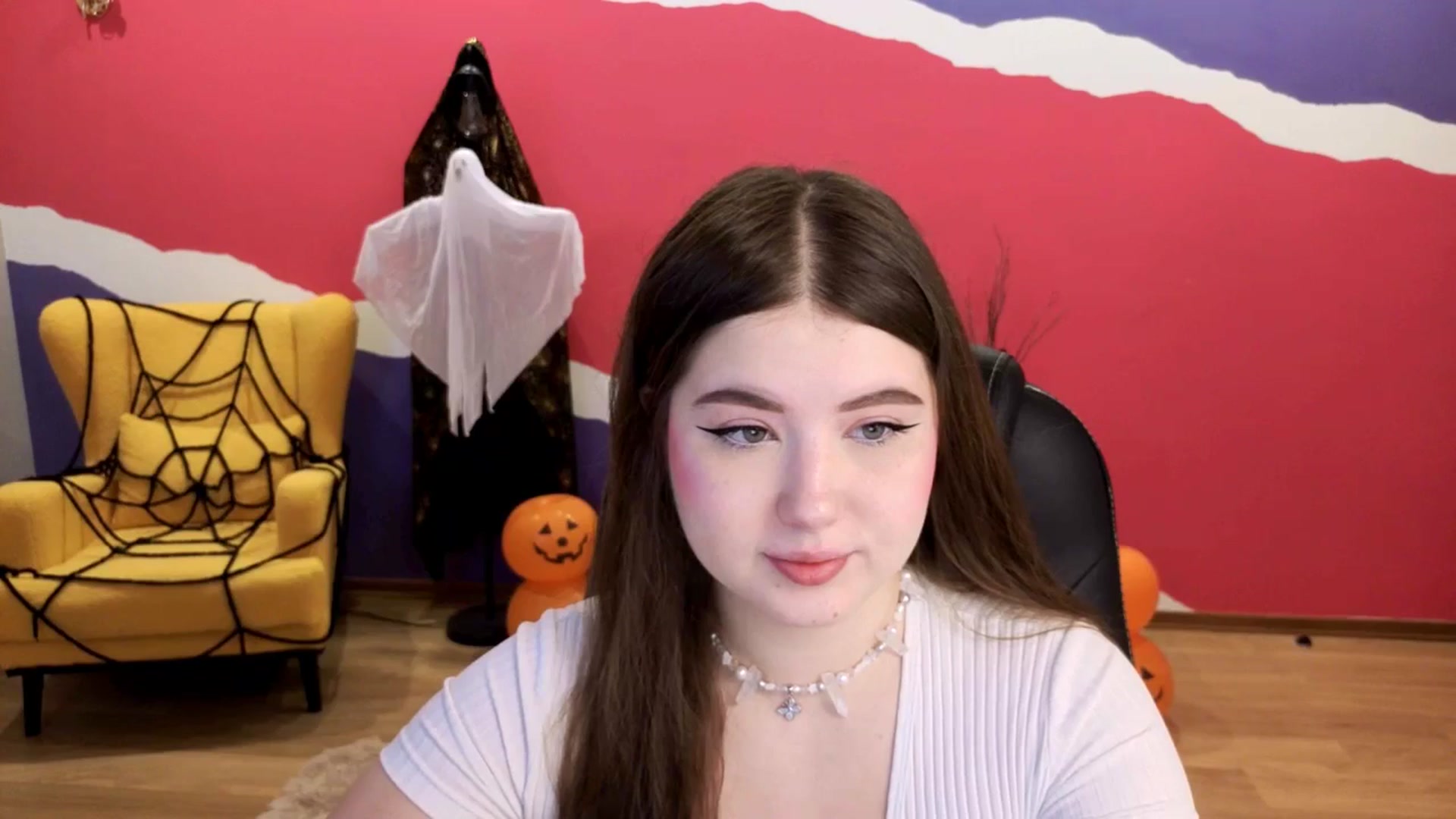Gallery image thumbnail from EnigmaVeil's myfreecams stream on, 10/25/2025, 18:39 image 4 of 20