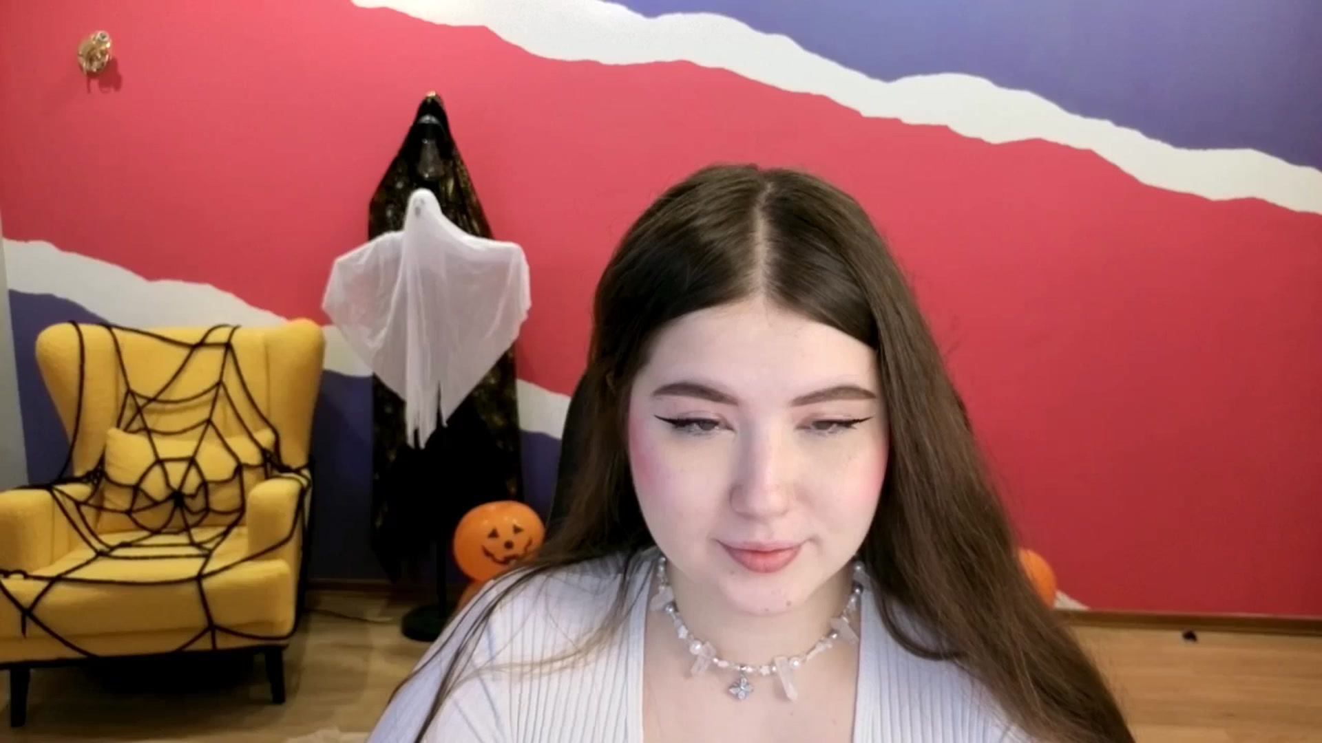 Gallery image thumbnail from EnigmaVeil's myfreecams stream on, 10/25/2025, 18:39 image 16 of 20