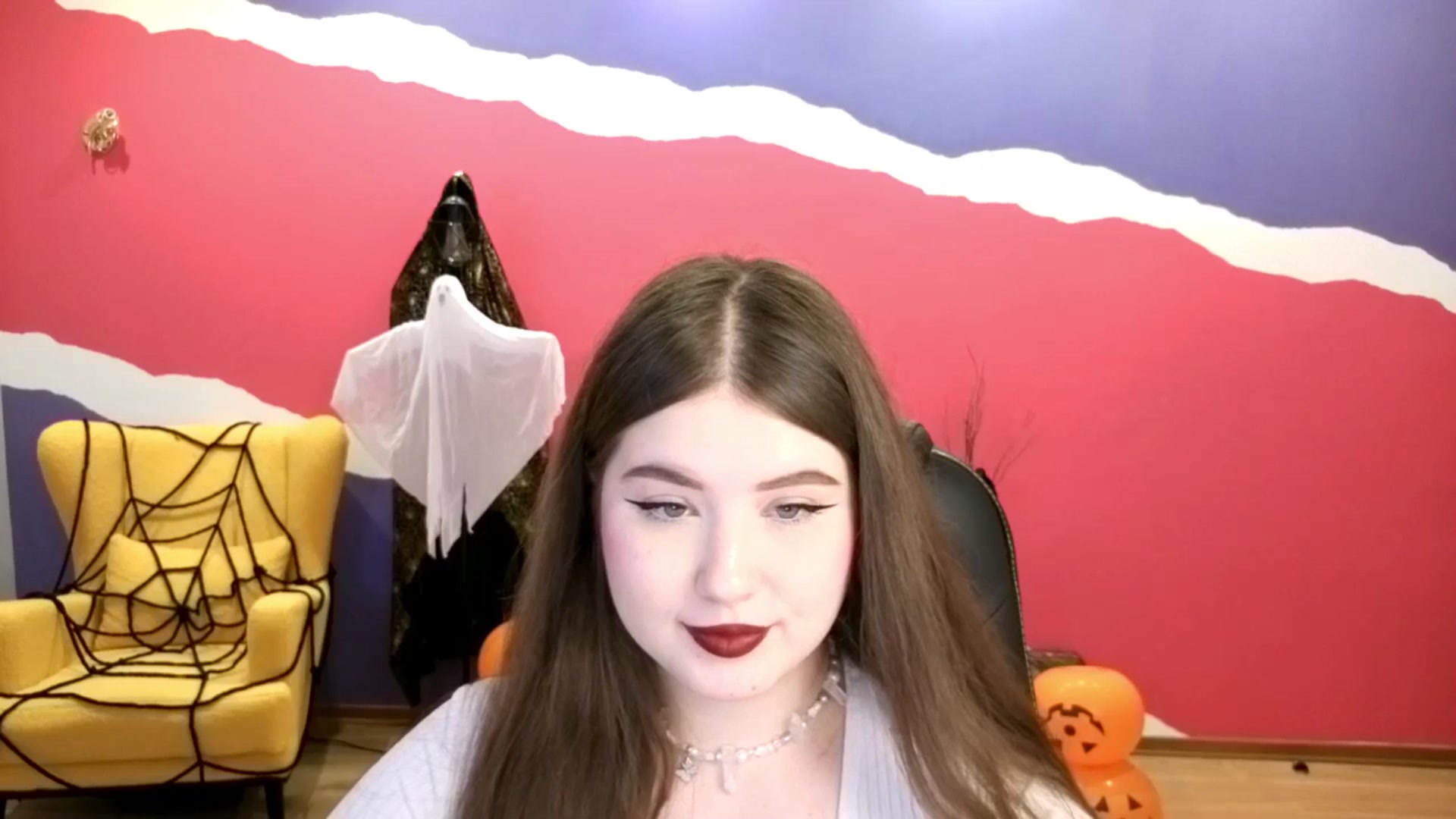 Gallery image thumbnail from EnigmaVeil's myfreecams stream on, 10/25/2025, 21:11 image 15 of 20