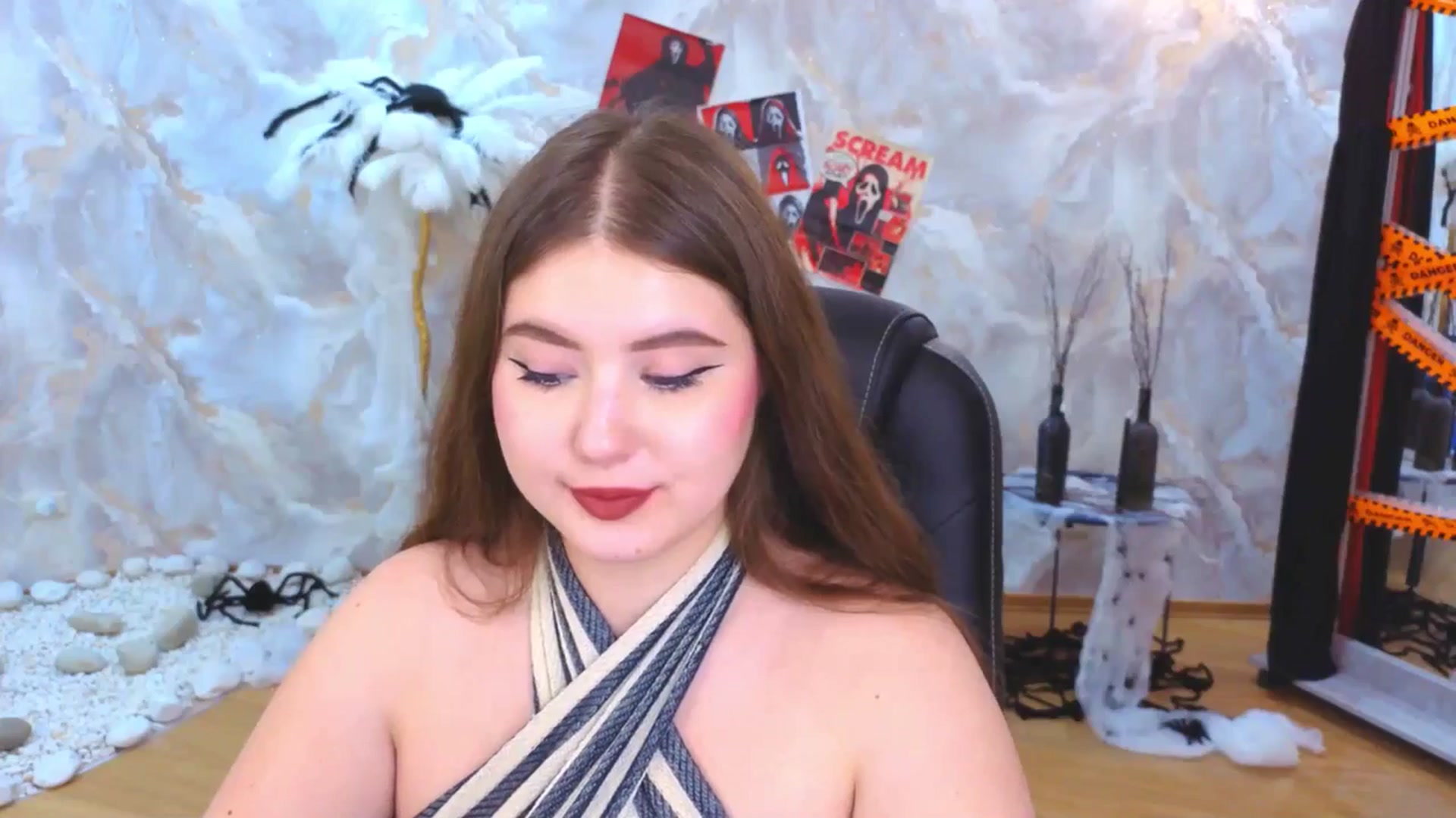Gallery image thumbnail from EnigmaVeil's myfreecams stream on, 10/26/2025, 23:28 image 14 of 20