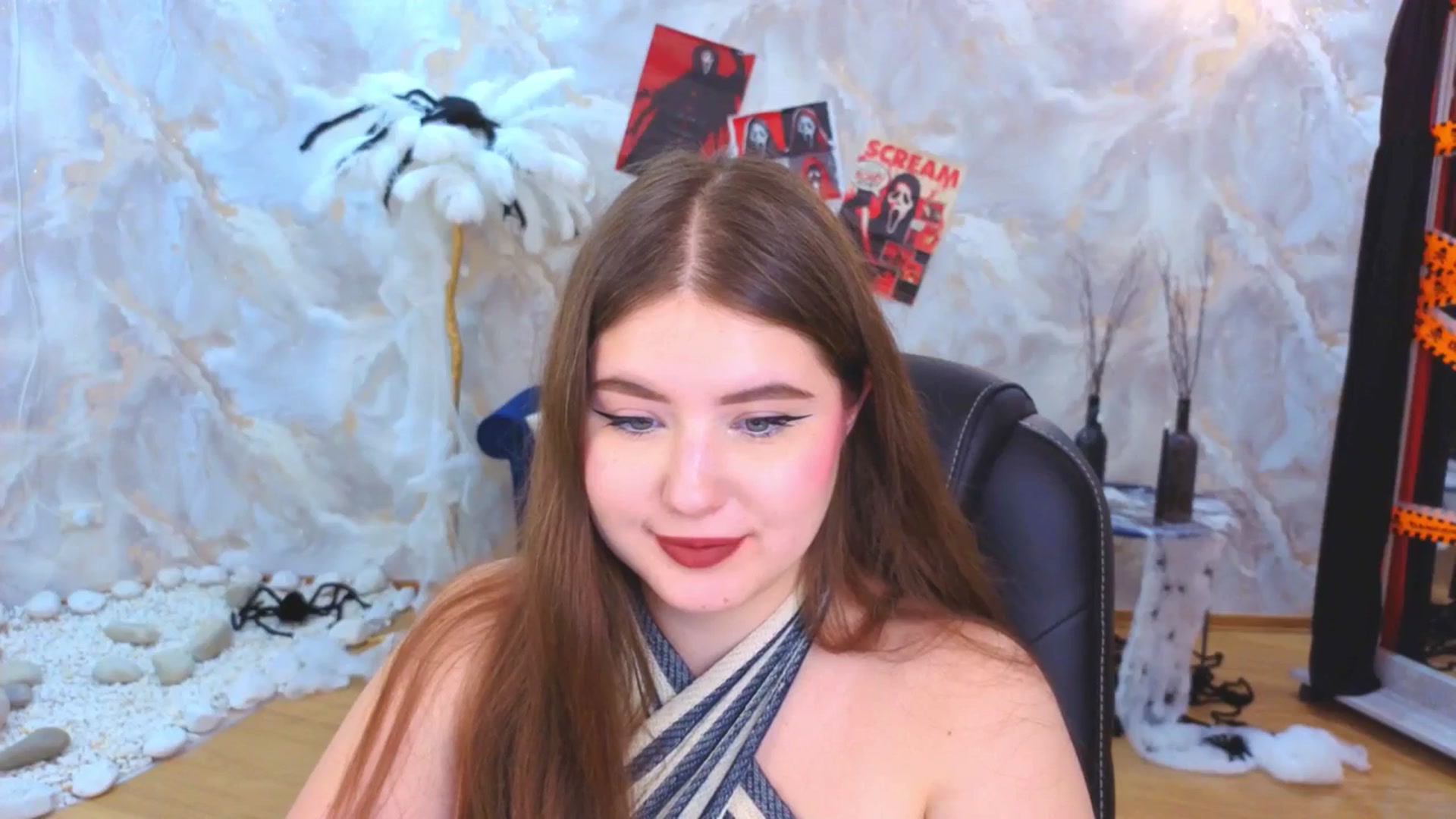 Gallery image thumbnail from EnigmaVeil's myfreecams stream on, 10/26/2025, 23:28 image 2 of 20