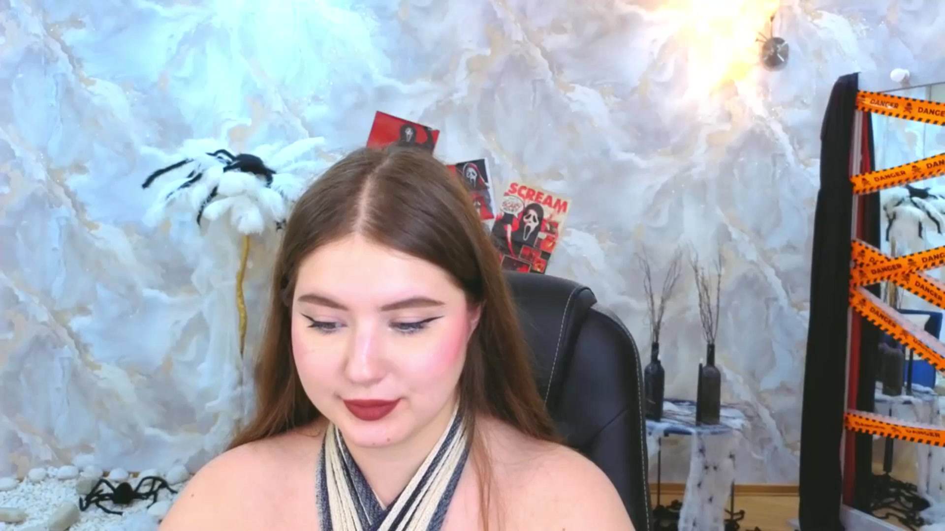 Gallery image thumbnail from EnigmaVeil's myfreecams stream on, 10/27/2025, 24:46 image 4 of 20