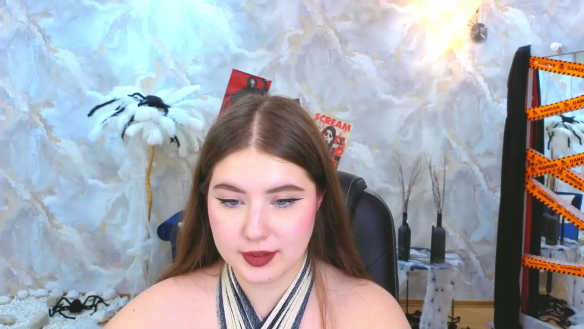 Gallery image thumbnail from EnigmaVeil's myfreecams stream on, 10/27/2025, 24:46 image 5 of 20